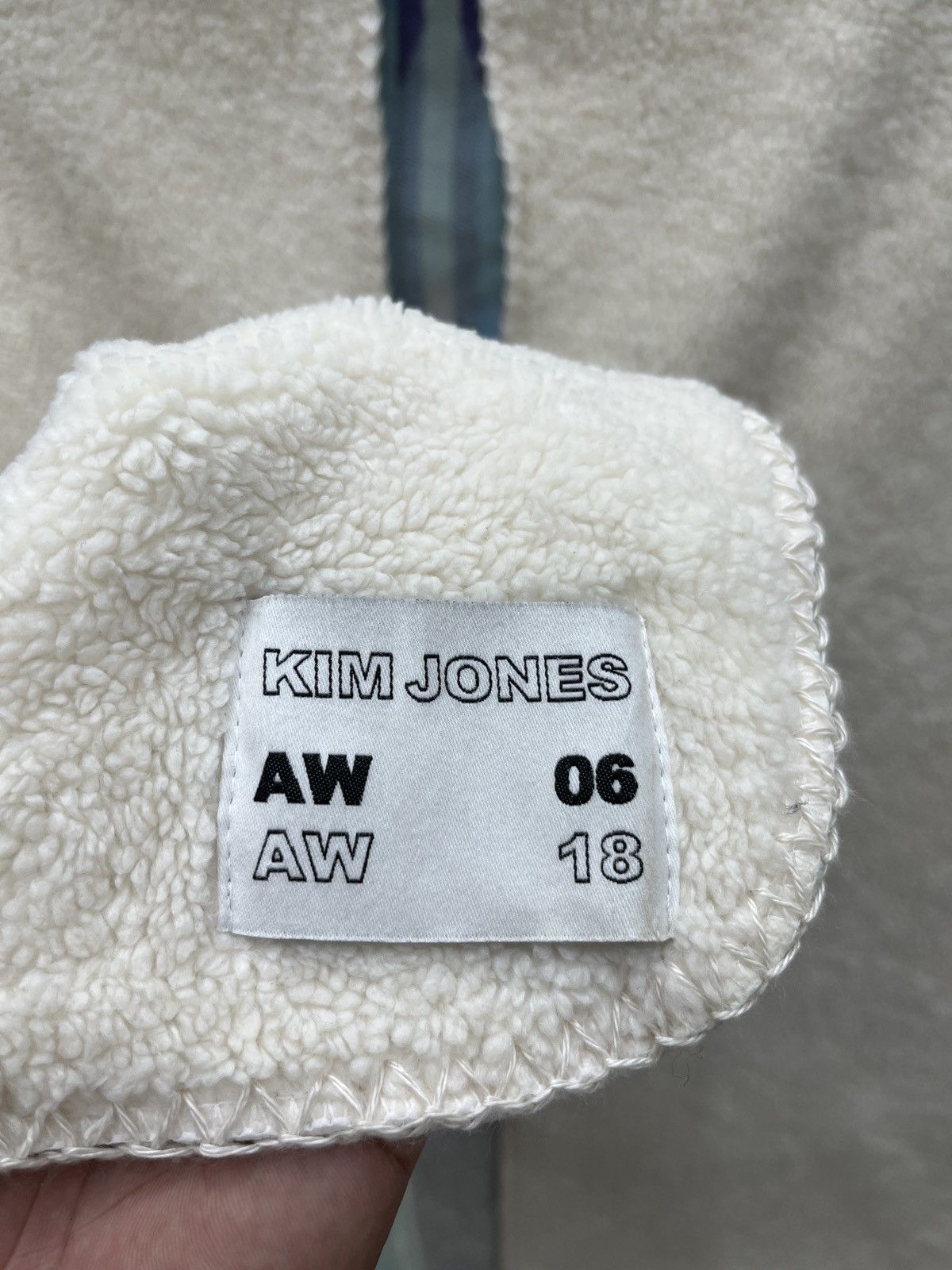 GU × Kim Jones 🔥🔥🔥STEALS KIM JONES NATIVE SCARF/MUFLER Size ONE SIZE - 3 Thumbnail