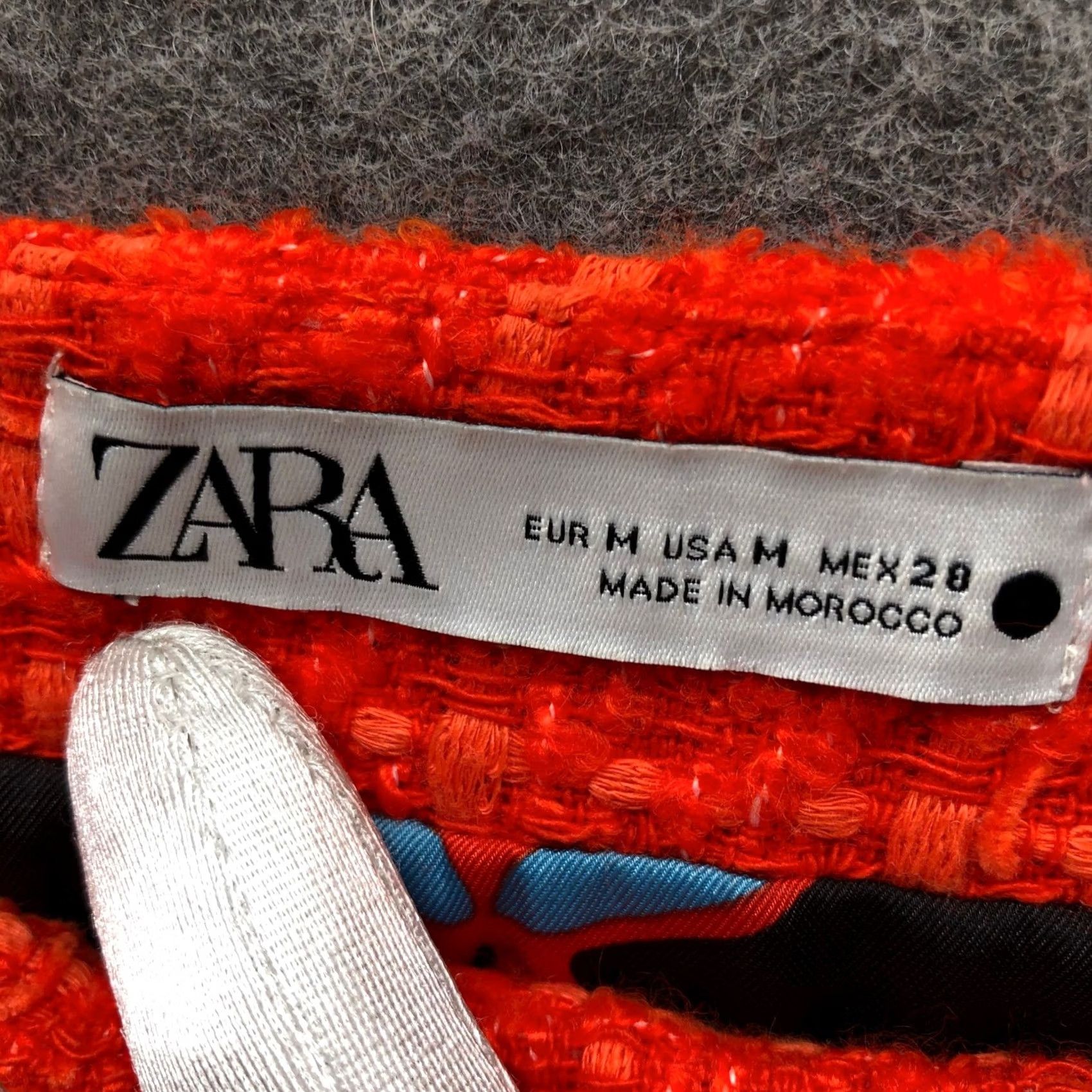 Zara Zara Tweed Mini Skirt Womens M Orange Side Slit Bright Asymmetric Retroglam Size 32" / US 10 / IT 46 - 7 Thumbnail