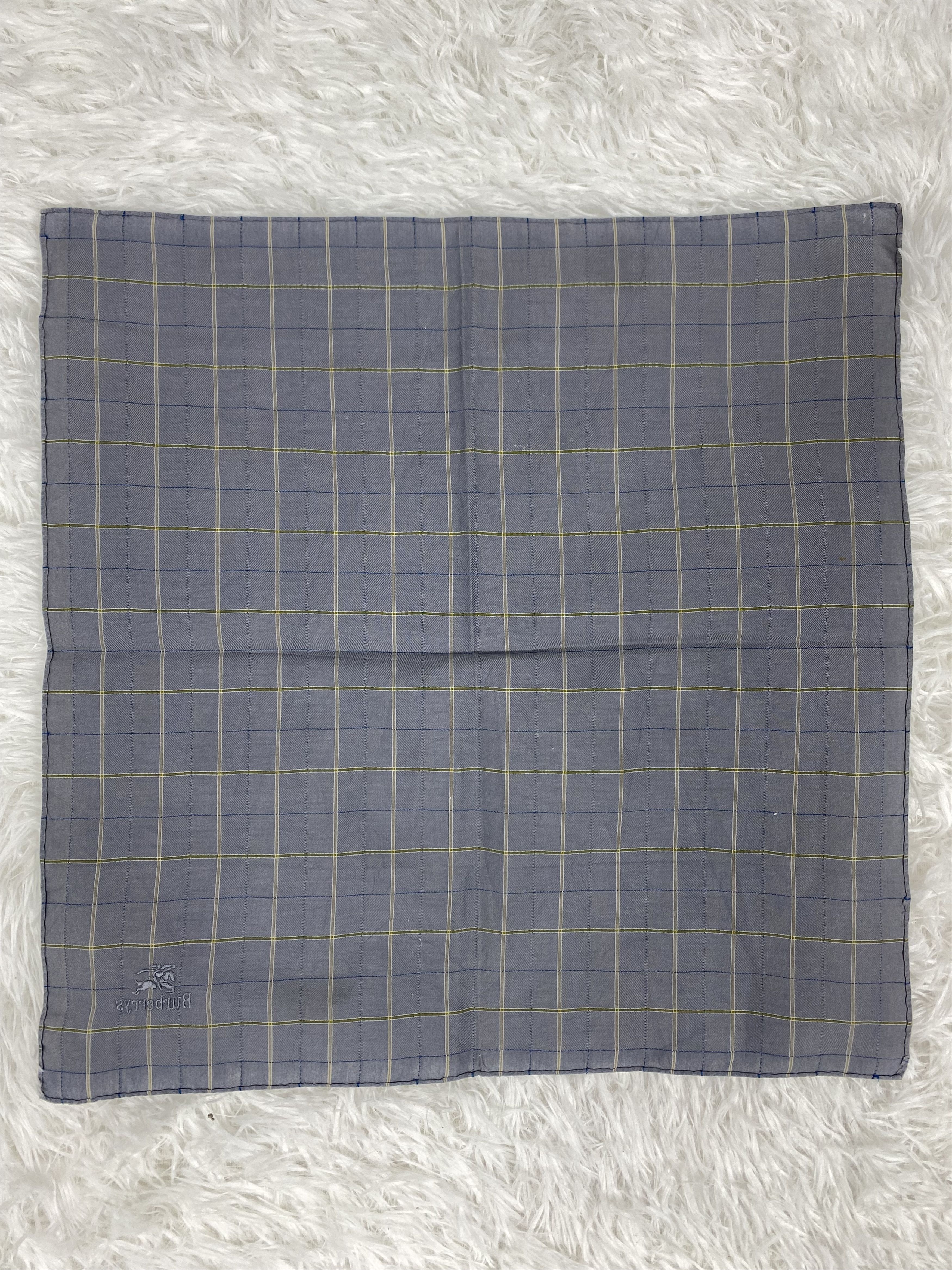 Burberry × Vintage Vintage Burberry Handkerchief Neckerchief PH0631 Size ONE SIZE - 5 Thumbnail