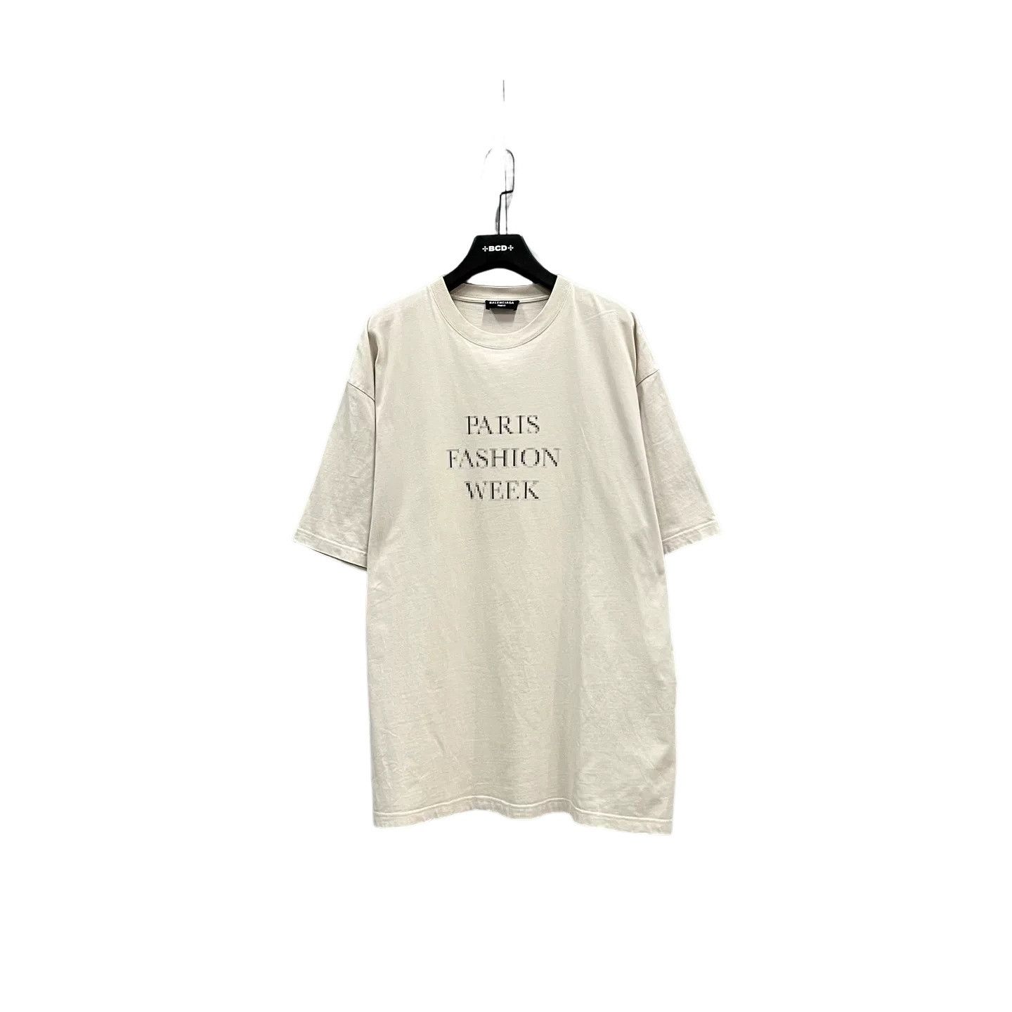Balenciaga Balenciaga Paris Fashion Week T-Shirt XL Size US XL / EU 56 / 4 - 1 Thumbnail