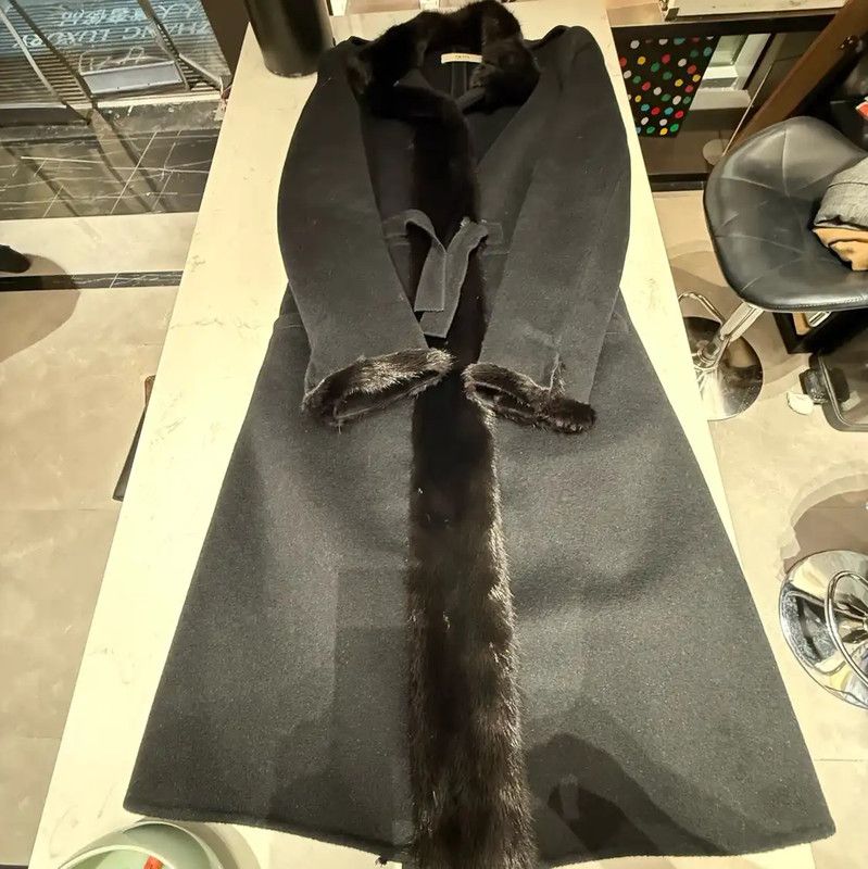 Prada Prada Black Women's Cardigan with Fur Trim Size M / US 6-8 / IT 42-44 - 1 Thumbnail