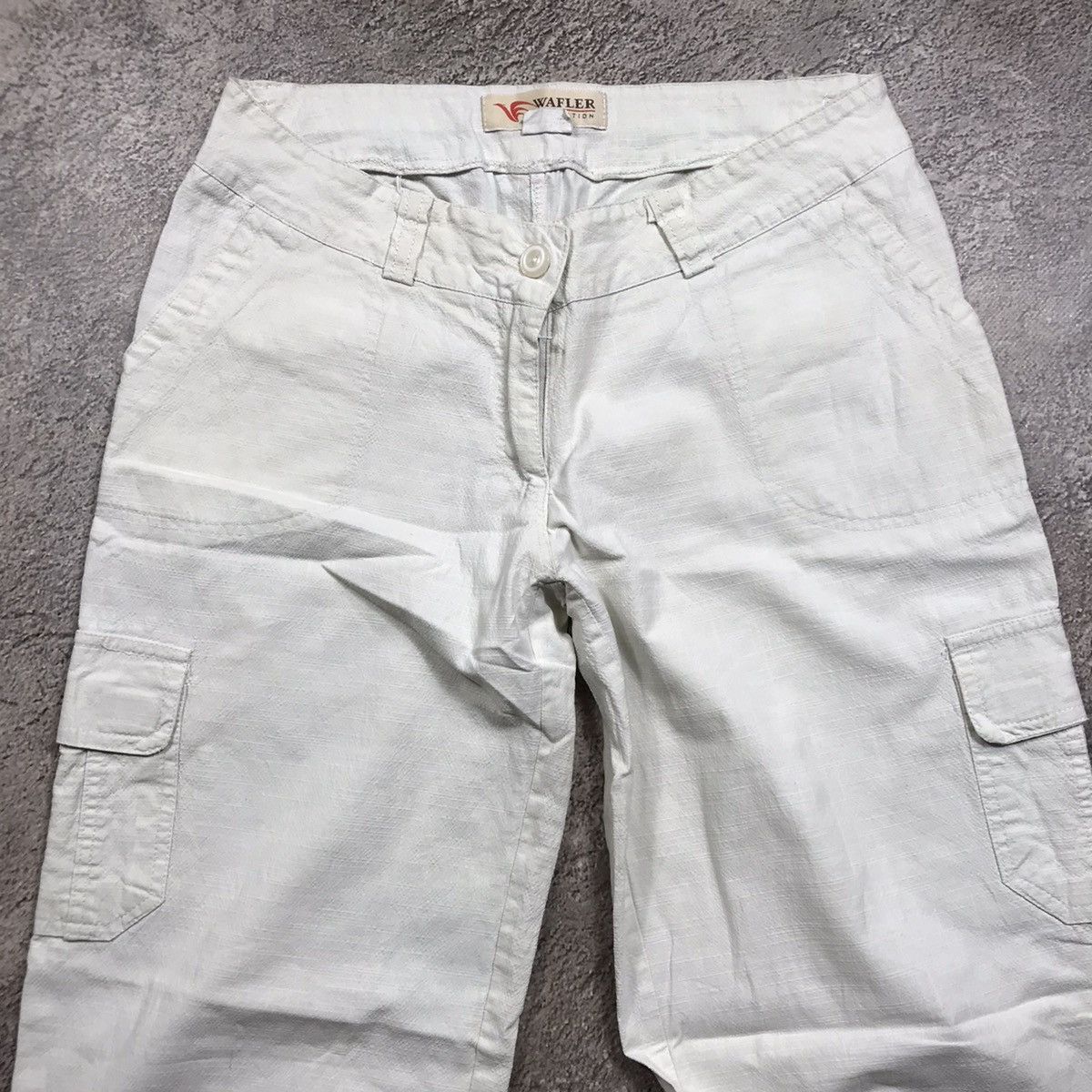 Vintage Vintage Y2K Baggy Cargo Pants Cream Relaxed Fit Streetwear 2 Size 27" / US 4 / IT 40 - 5 Thumbnail