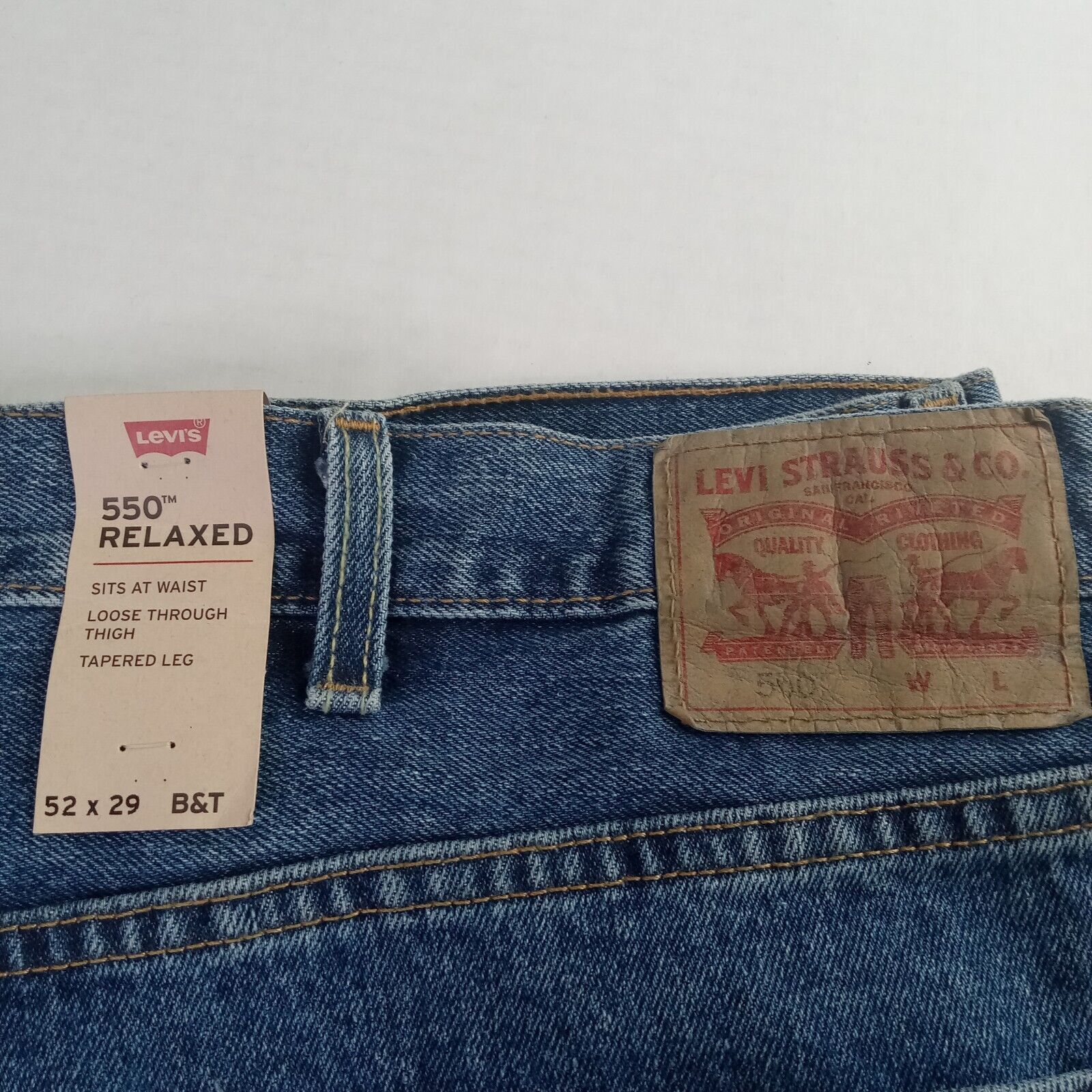 Levi's Levi's 550 Relaxed Jeans Men’s Size 52x29 Blue Loose Tapered Size US 44 / EU 60 - 8 Thumbnail