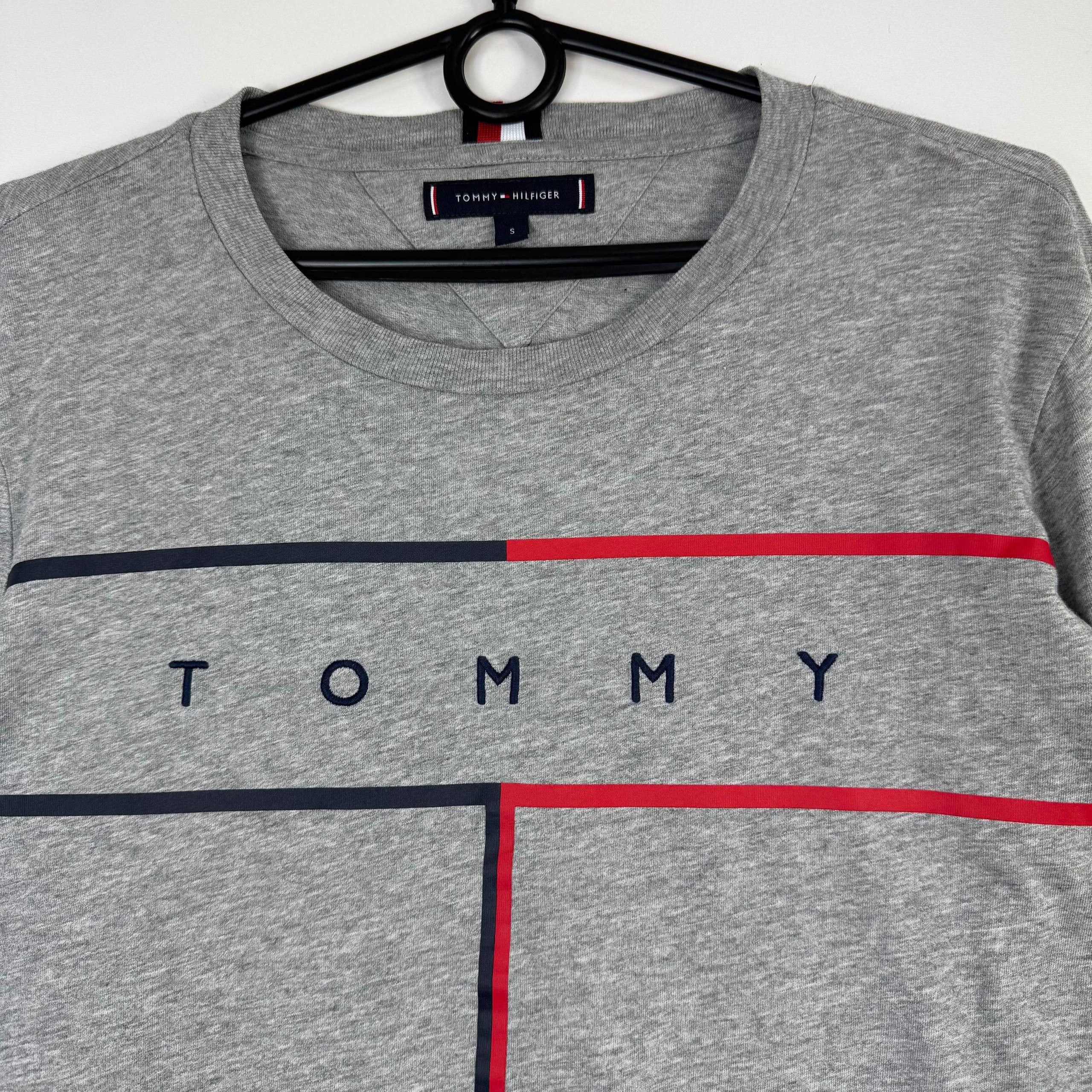 Tommy Hilfiger Tommy Hilfiger Flag Logo Long Sleeve T-Shirt Grey Men Size S Size US S / EU 44-46 / 1 - 2 Thumbnail