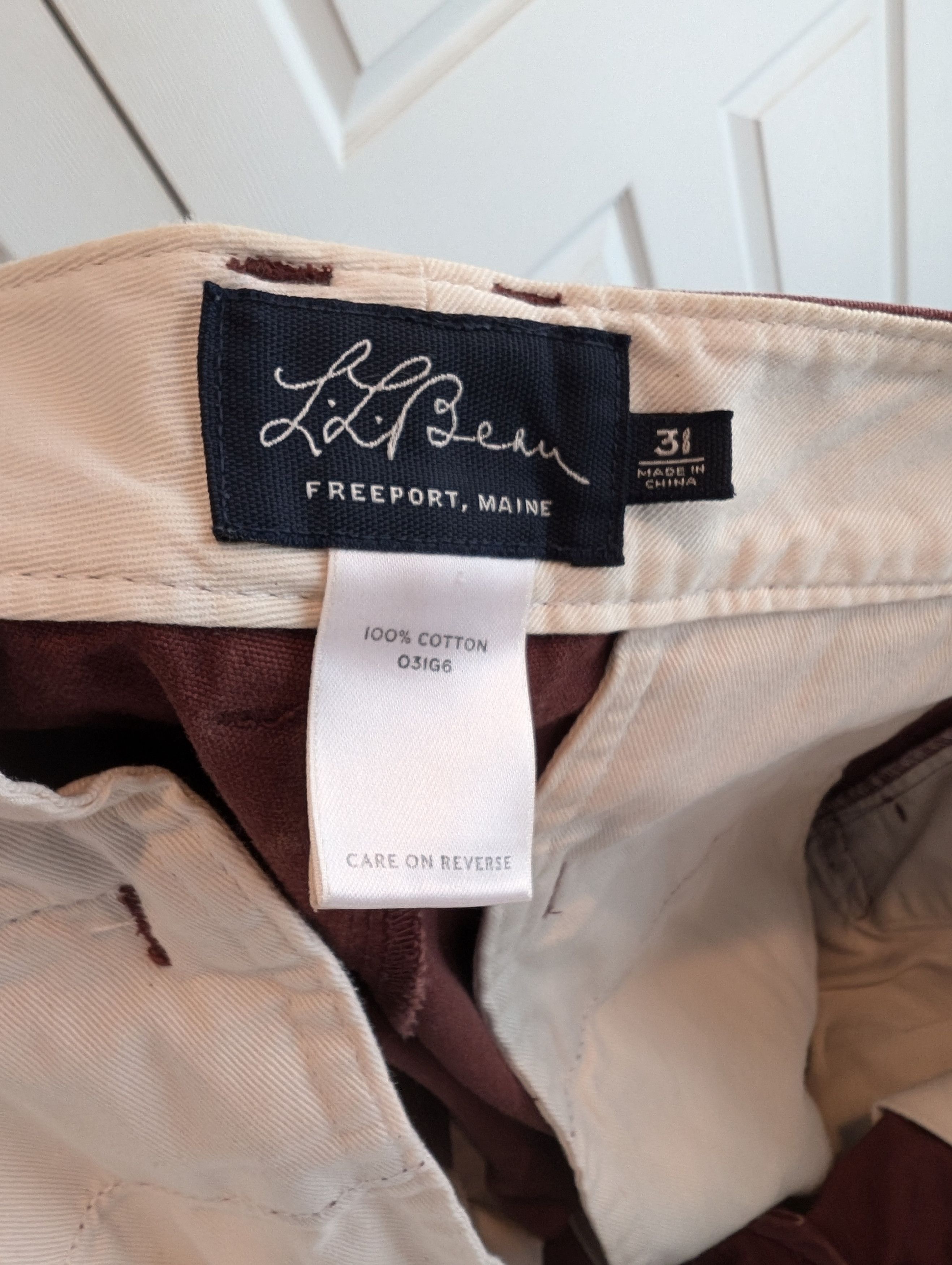 L.L. Bean Signature Washed Chino Shorts Size US 31 - 4 Thumbnail