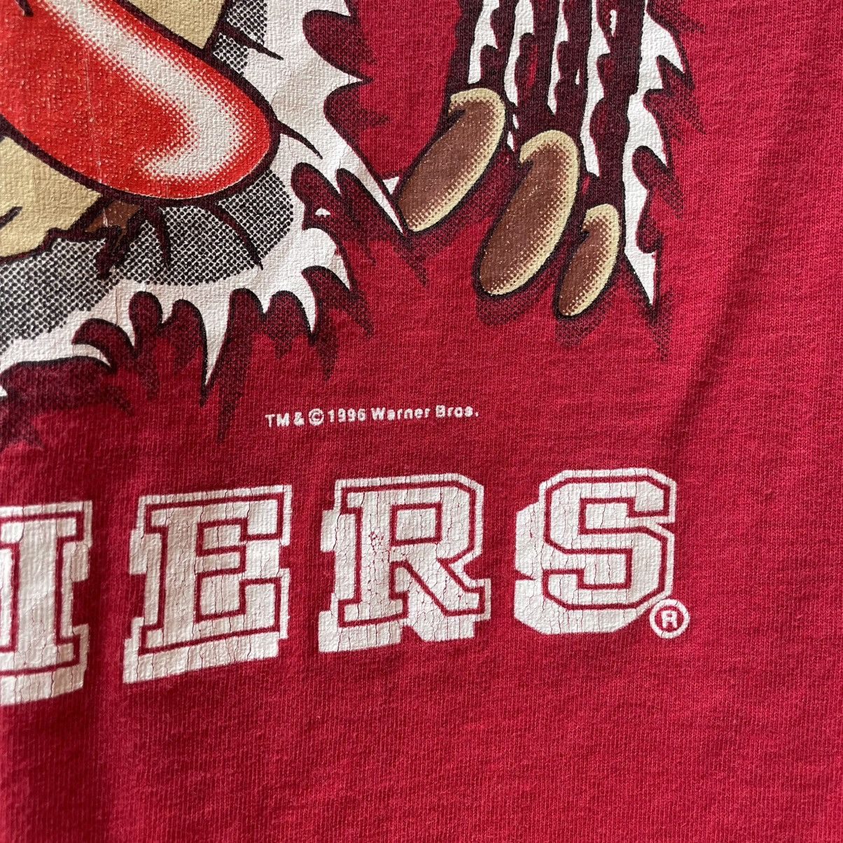 Other 🔥Vintage 1996 Looney Tunes Tazmania Indiana Hoosiers Tee Size US L / EU 52-54 / 3 - 6 Thumbnail