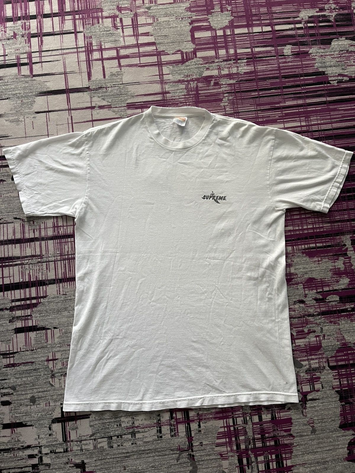 Supreme VINTAGE Y2K SUPREME SKULL SWORD TEE VERY RARE Size US L / EU 52-54 / 3 - 2 Thumbnail