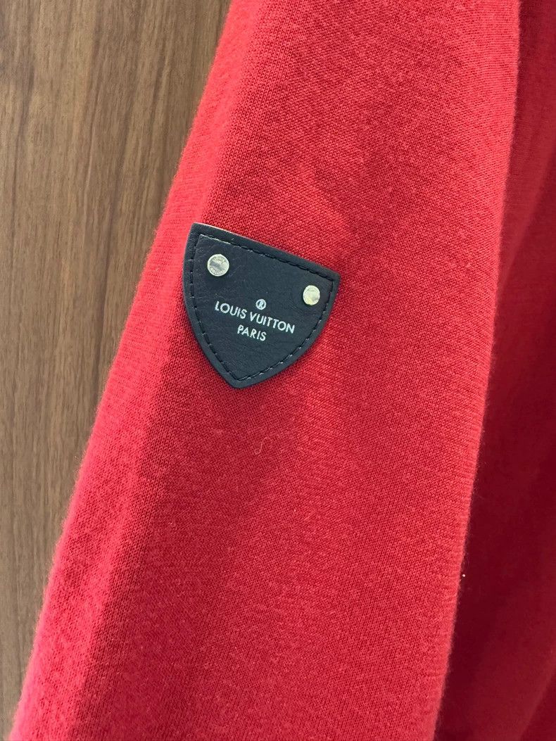 Louis Vuitton Louis Vuitton Red zip drawstring hooded sweatshirt Size US S / EU 44-46 / 1 - 5 Thumbnail