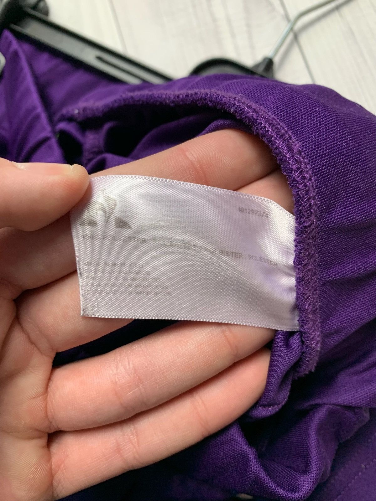 Vintage Vintage Fiorentina soccer shorts size M purple Size US 32 / EU 48 - 4 Thumbnail