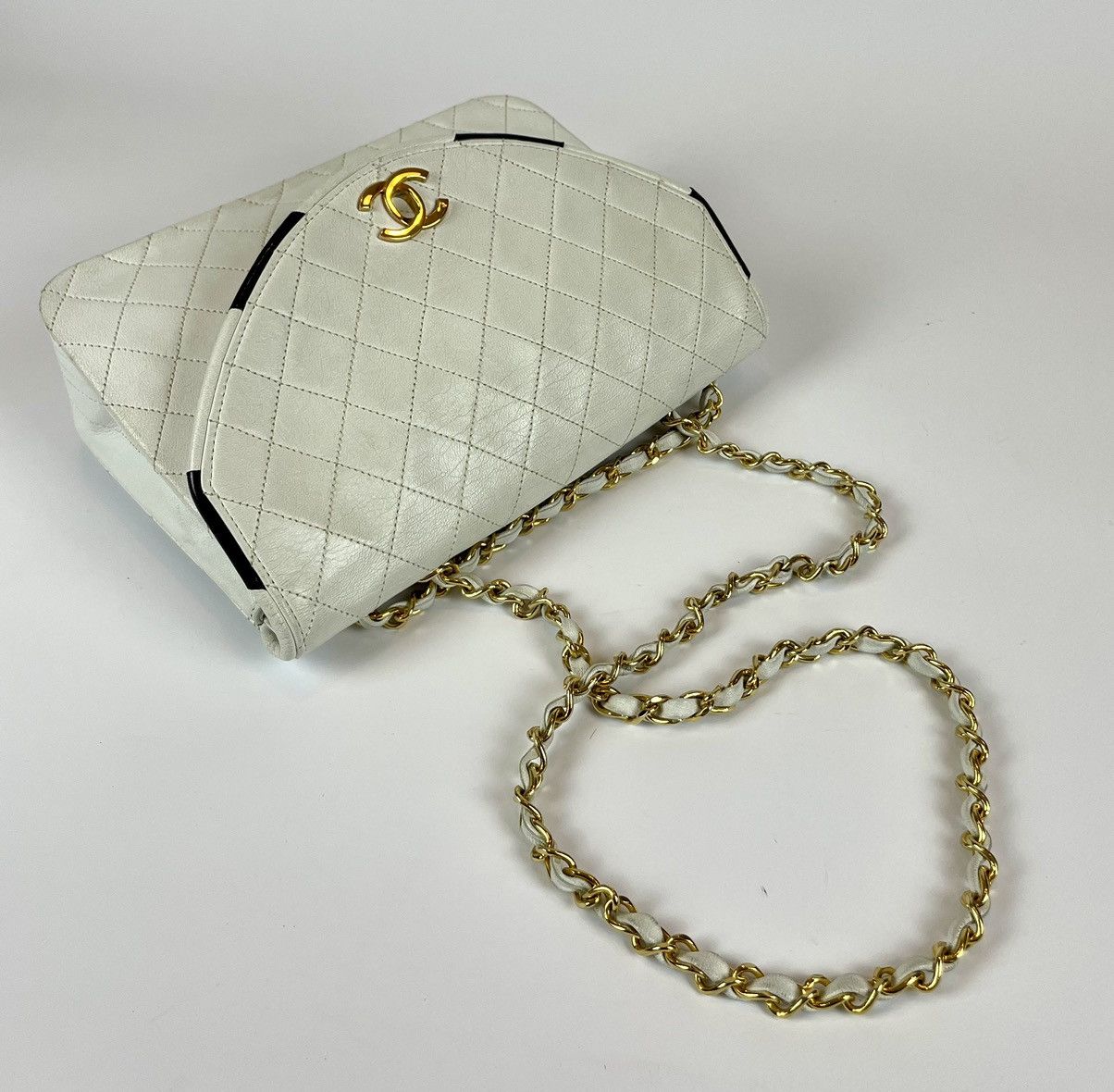 Chanel Chanel Mattelasse Size ONE SIZE - 8 Thumbnail