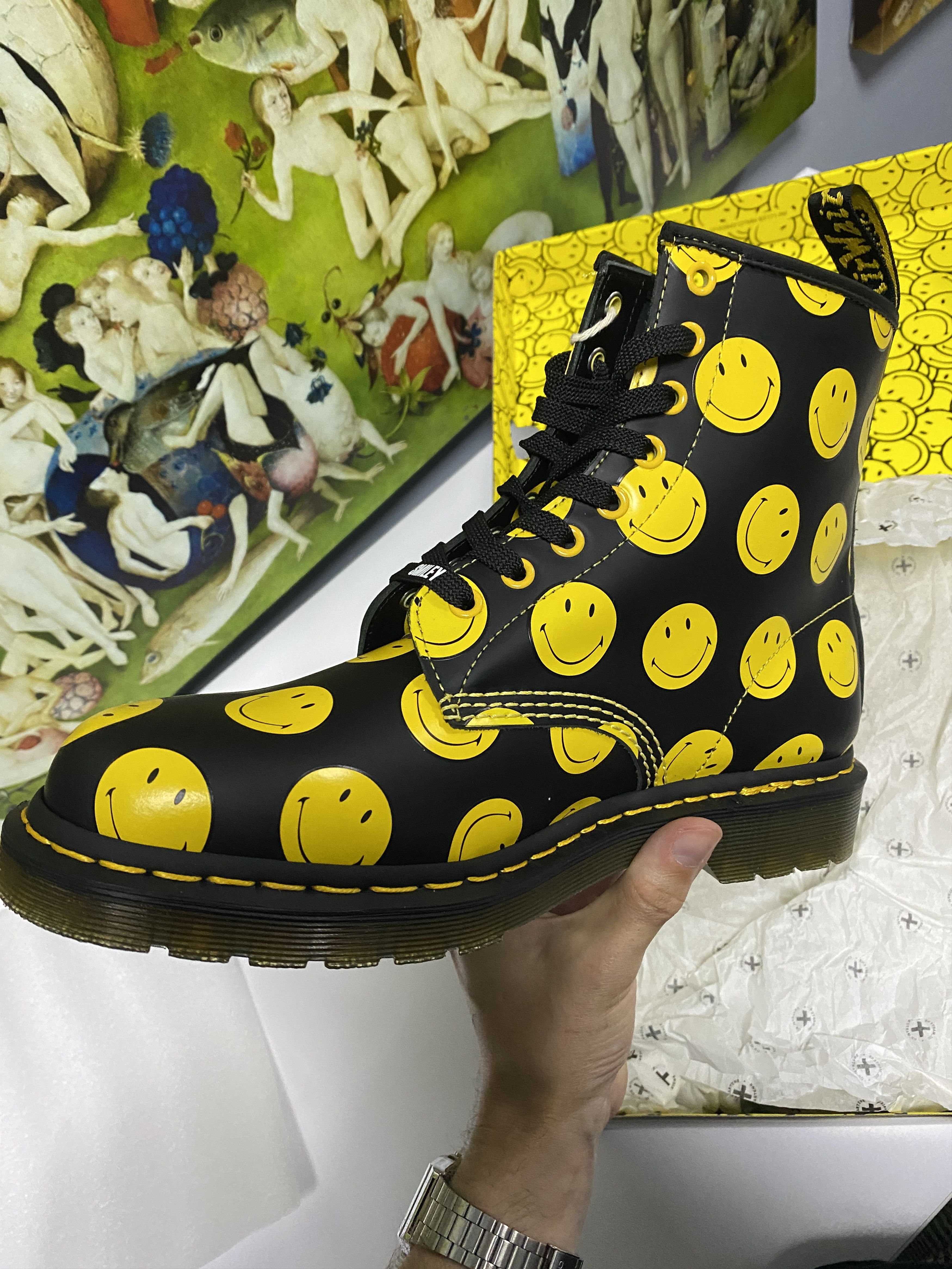 Dr. Martens 1460 SMILEY® SMOOTH LEATHER BOOTS Size US 10 / EU 43 - 2 Thumbnail