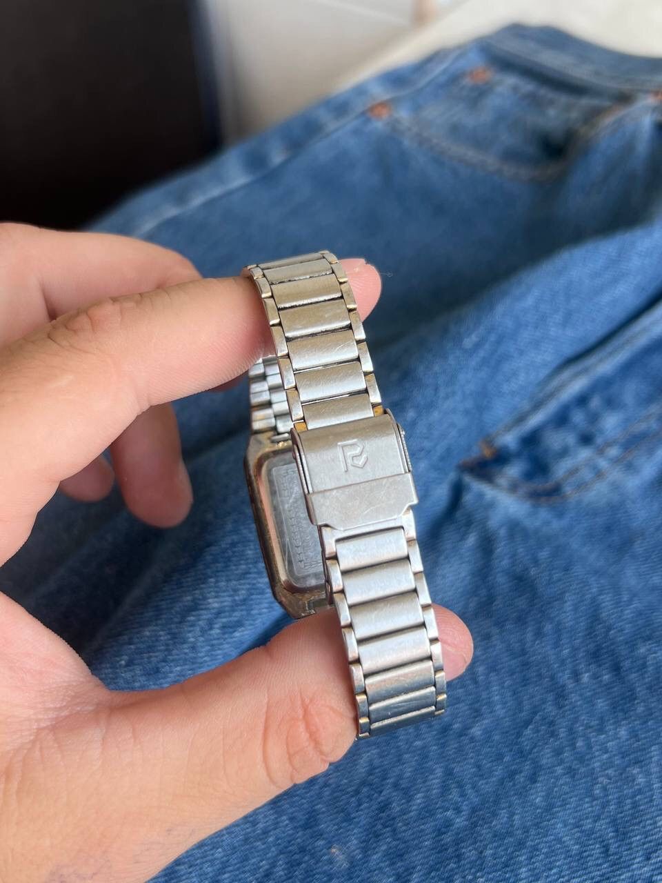 Japanese Brand Futuristic Vintage Japanese Rivoli Quartz Watch Japan Yellow Size ONE SIZE - 5 Thumbnail