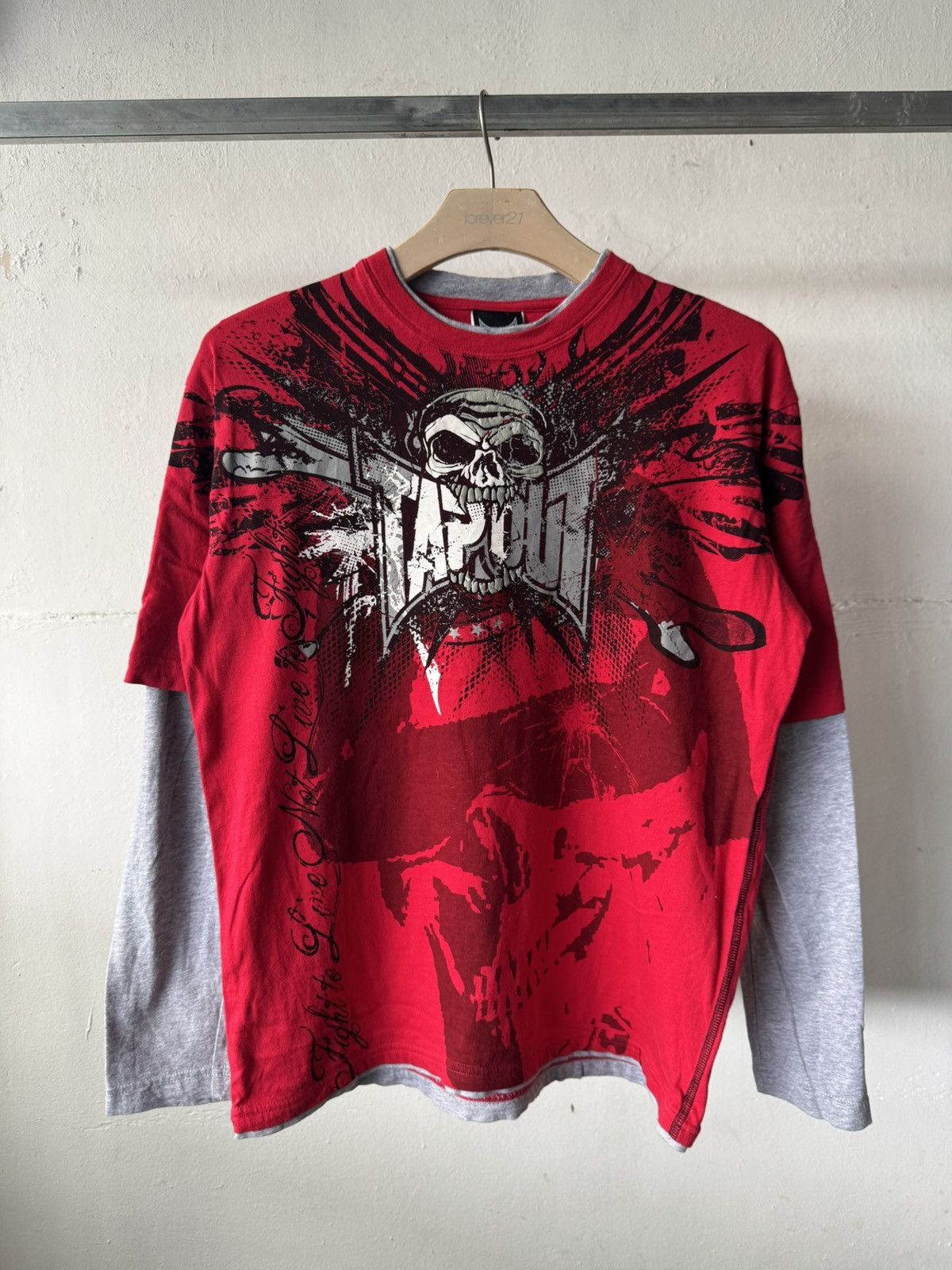 If Six Was Nine 2000s Tapout AOP Layered Skull Grunge Long-sleeve Tee Size US L / EU 52-54 / 3 - 2 Thumbnail