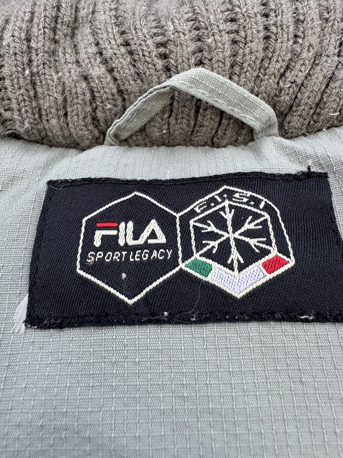 Fila × Vintage Vintage puffer jacket fila Size US L / EU 52-54 / 3 - 6 Thumbnail