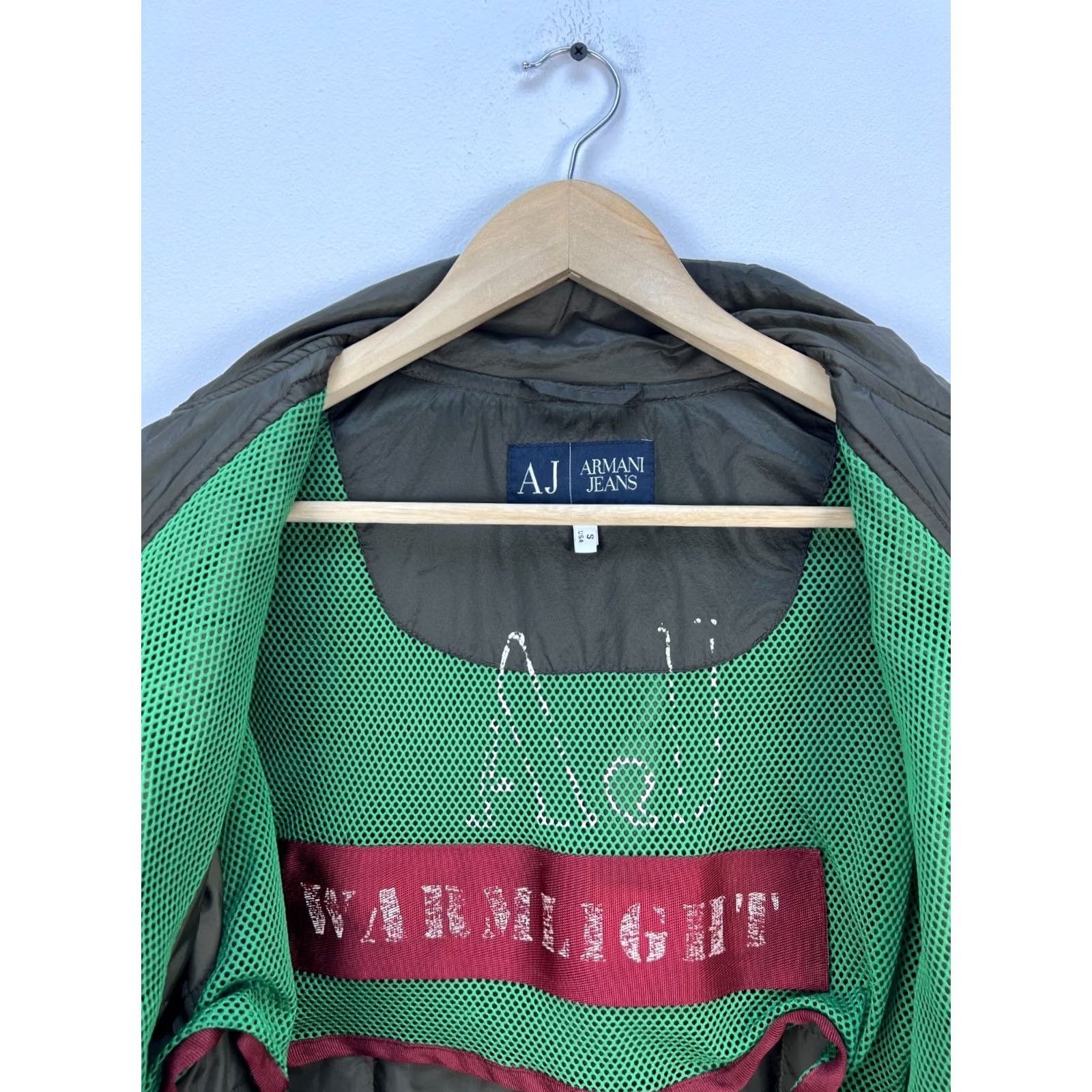 Vintage VINTAGE Armani Jeans Jacket Men S Nylon Lightweight & Warm Dark olive green Logo Archive Piece EU 48 / US S Size US 29 - 6 Thumbnail