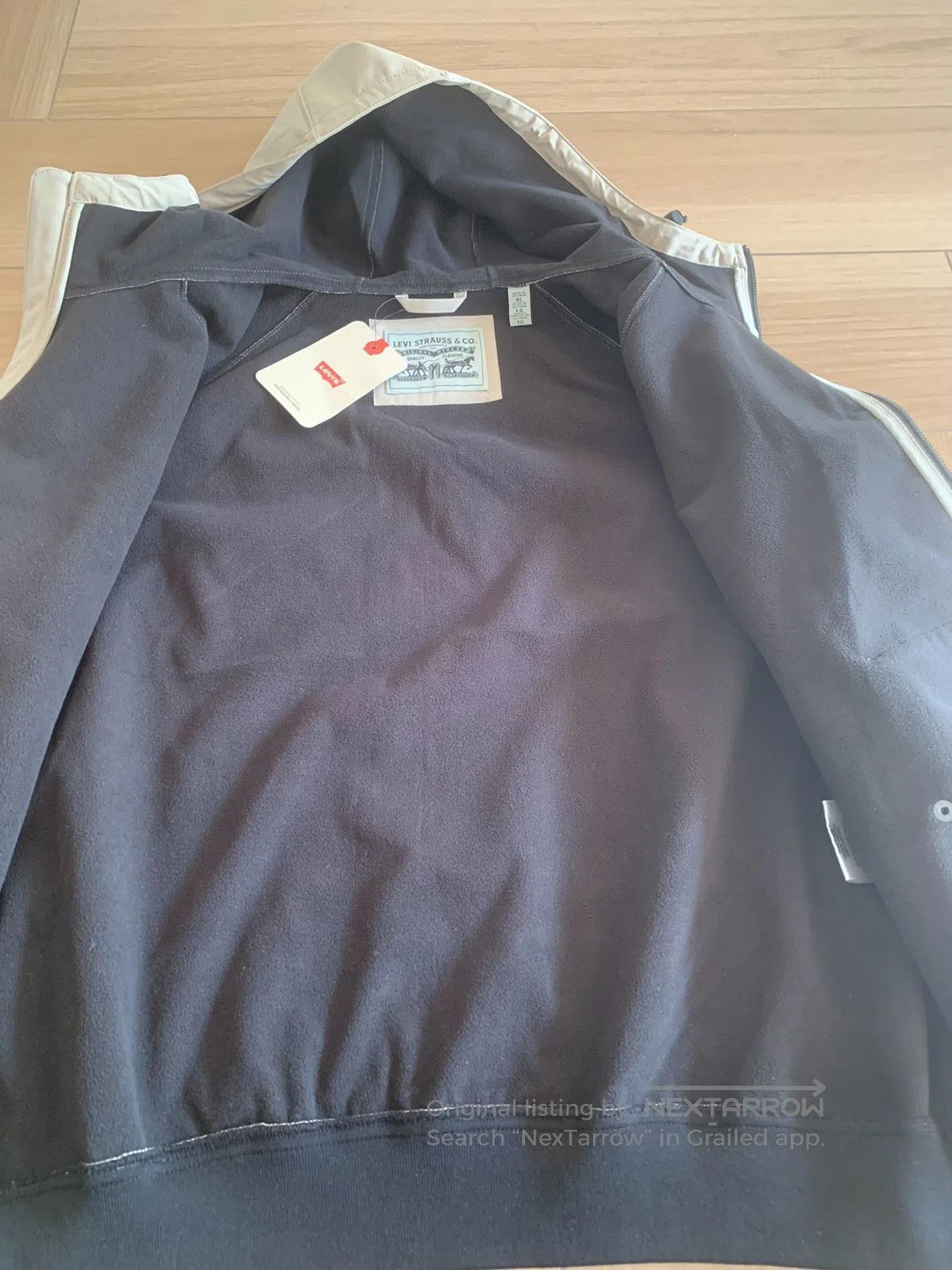 Levi's Levi's Men's Soft Shell Bomber. Size US XL / EU 56 / 4 - 3 Thumbnail