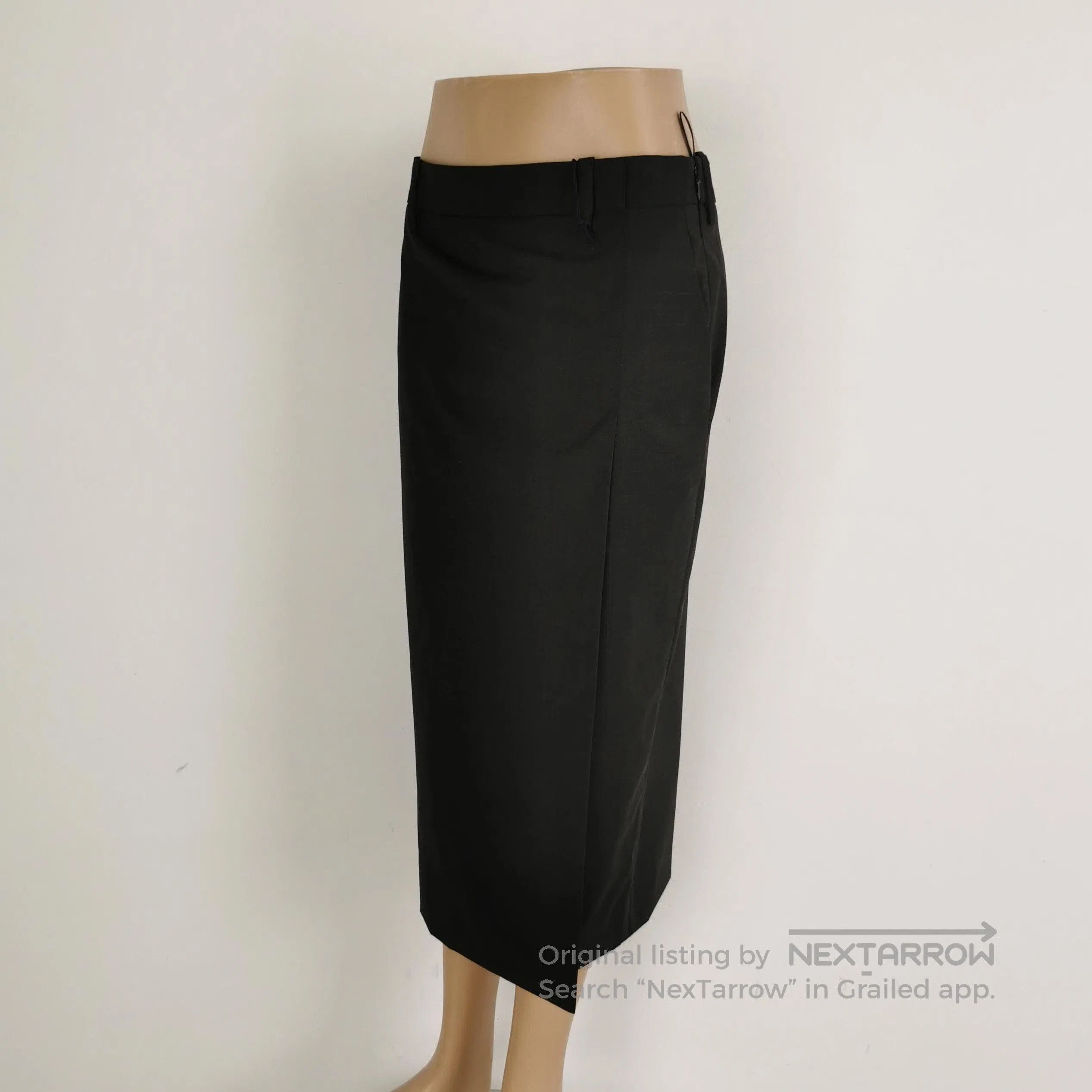 Prada Prada Black Wool Zip Midi Skirt . Size 35" - 2 Thumbnail