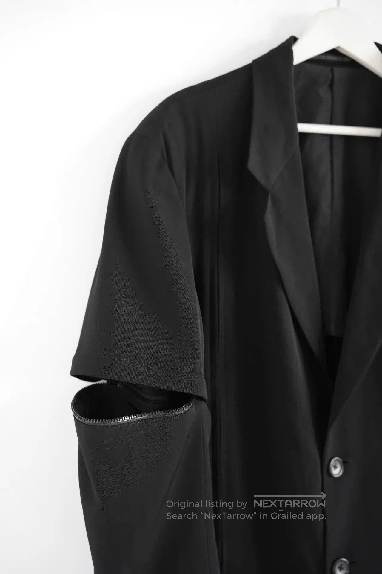 Yohji Yamamoto Black Button. Size US S / EU 44-46 / 1 - 4 Thumbnail