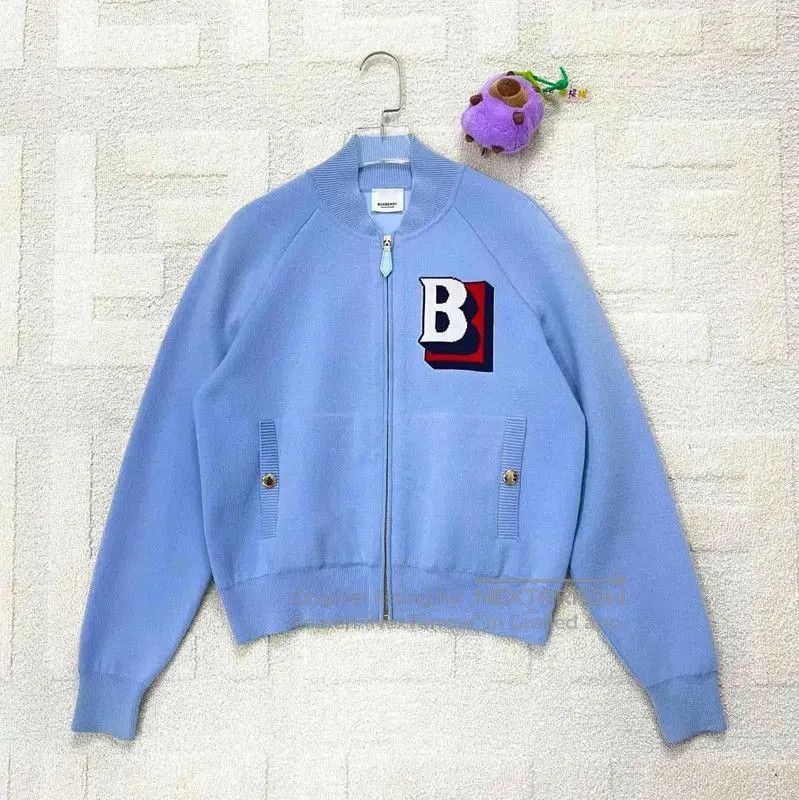 Burberry Burberry Blue Women's Jacket Size M. Size M / US 6-8 / IT 42-44 - 1 Thumbnail