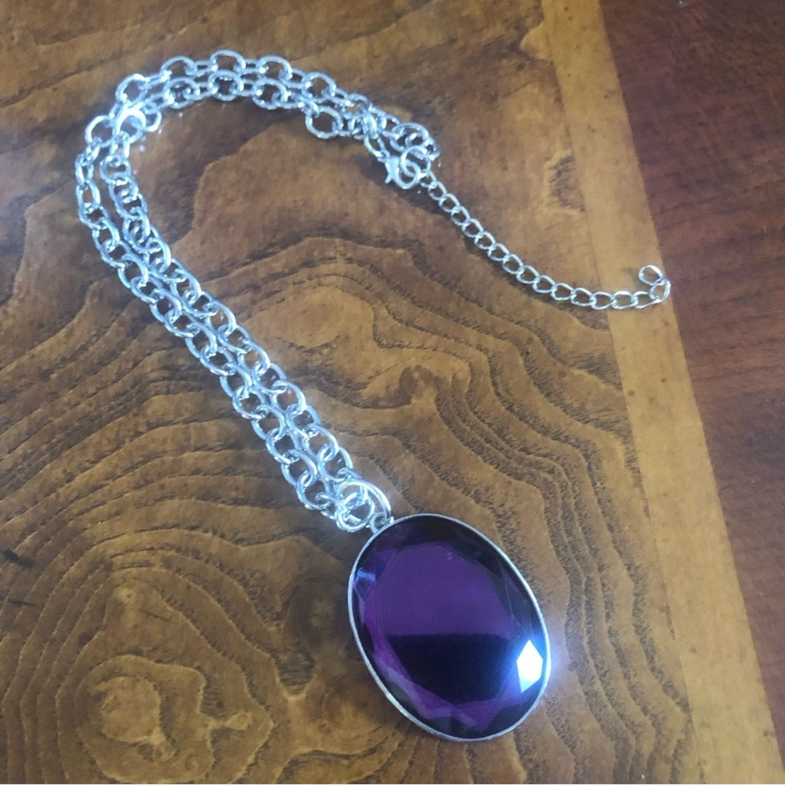 Jewelry Large faceted purple glass cabochon stone necklace Size ONE SIZE - 10 Thumbnail