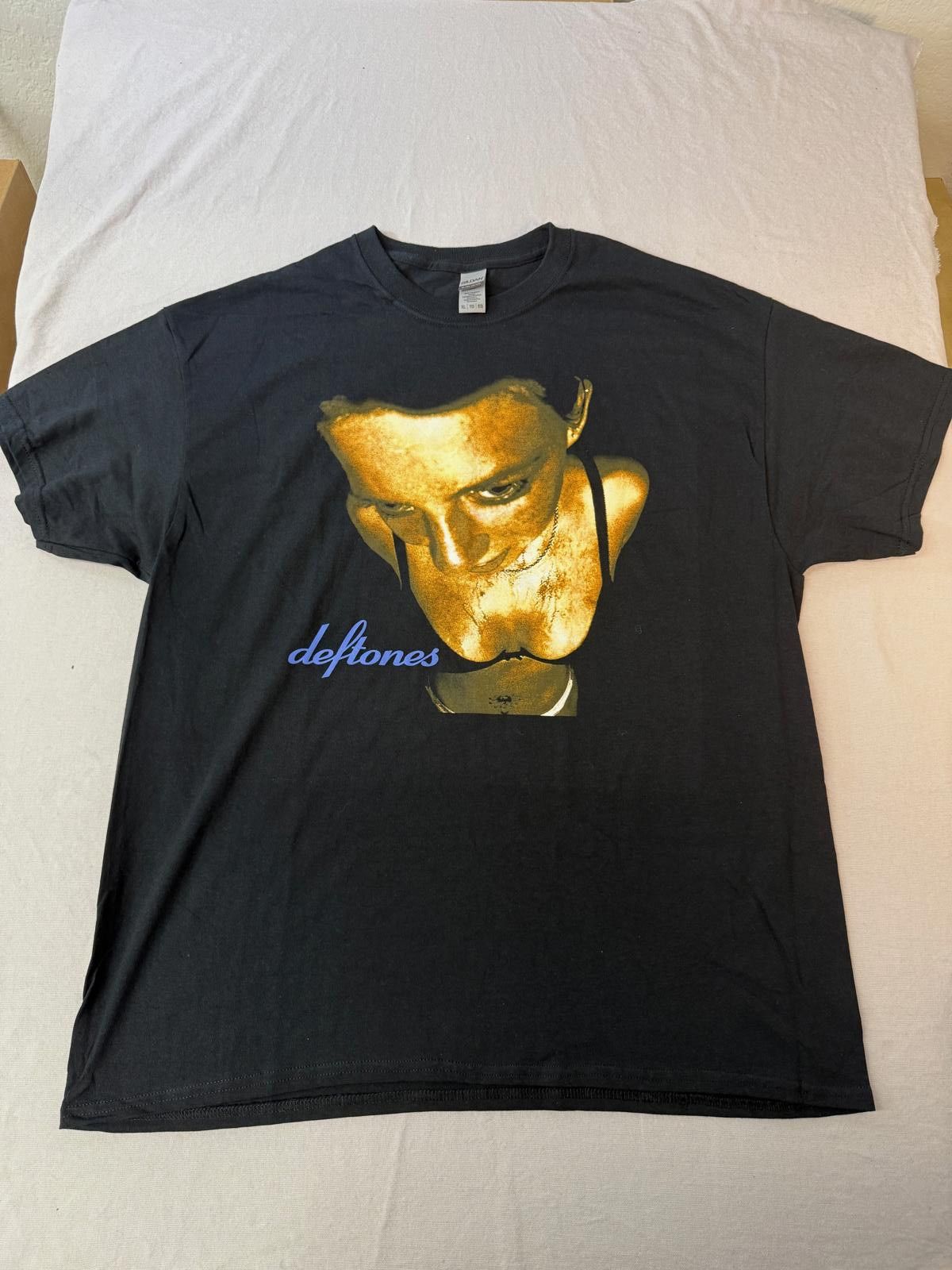 Designer Deftones Around the Fur T-shirt - 1997 Album Tee XL Size US XL / EU 56 / 4 - 1 Thumbnail