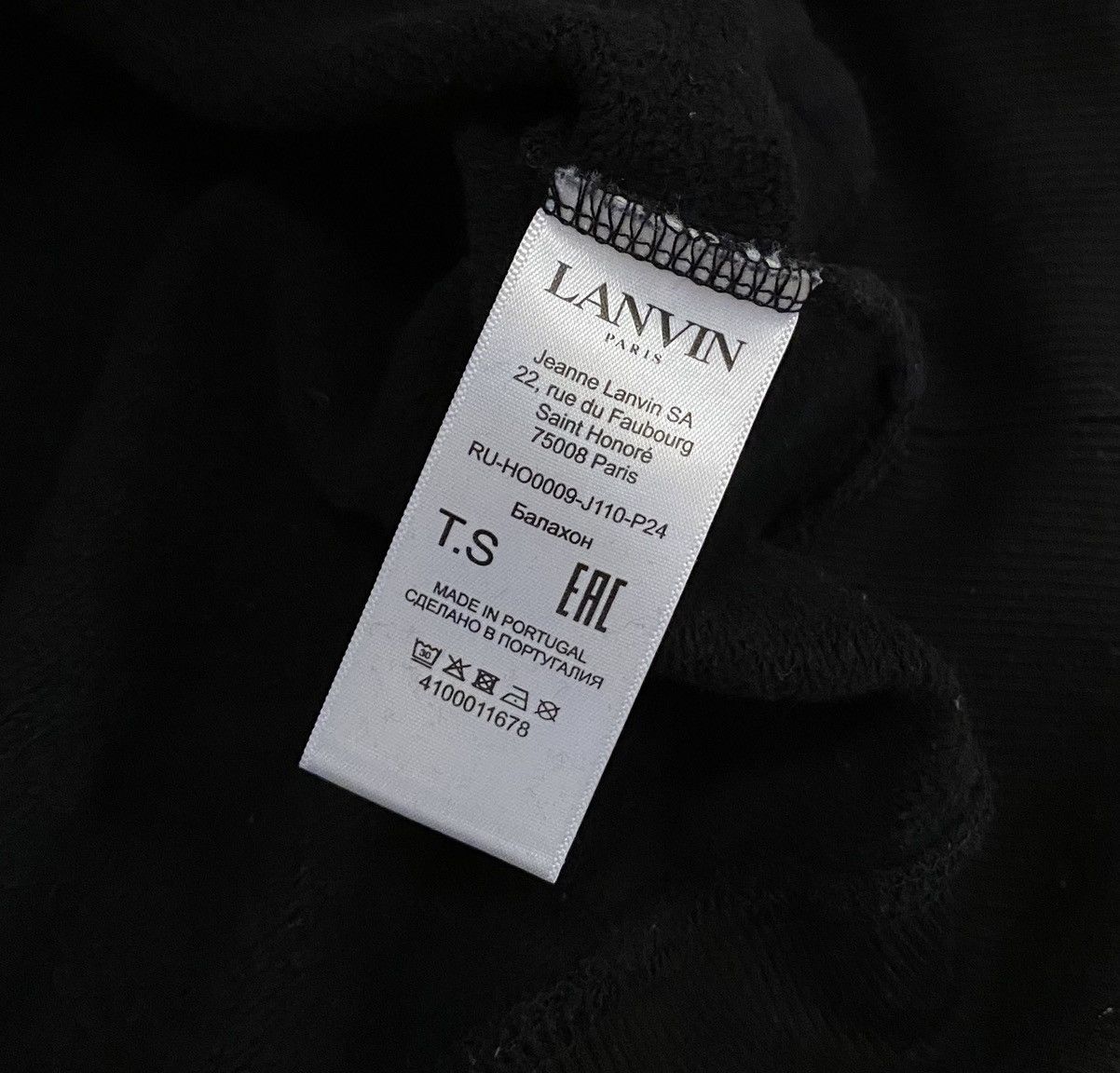 Lanvin Lanvin Paris Embroidered Centre Logo Hoodie Black x Luxury Size US M / EU 48-50 / 2 - 5 Thumbnail
