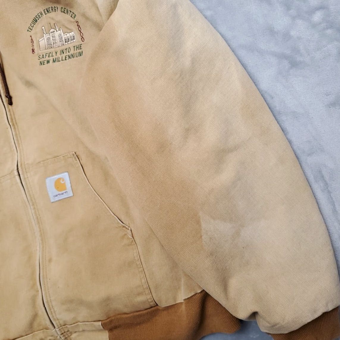 Carhartt VINTAGE Carhartt Jacket Mens 2XL Canvas Active Hooded Lined Sun Faded 90s Work Brown Accents Logo Pockets Zip Casual Womens Mens Size US XXL / EU 58 / 5 - 3 Thumbnail