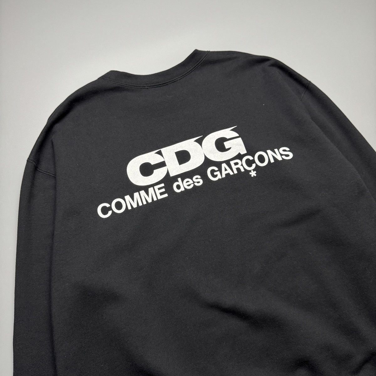 CDG by Comme des Garcons Comme Des Garcons CDG - Classic Spell Out 2023 Sweatshirt Size US S / EU 44-46 / 1 - 3 Thumbnail