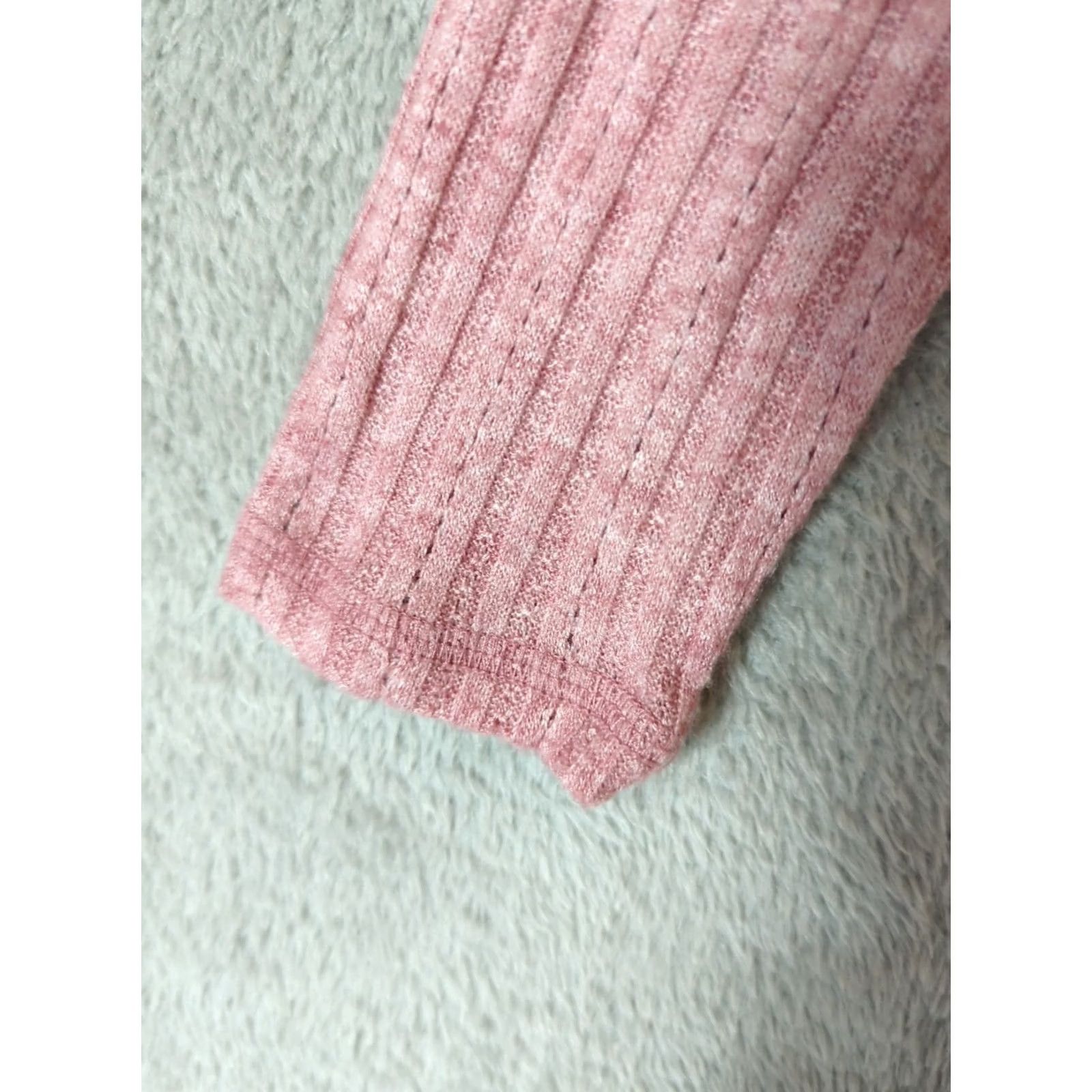 Aeropostale Aeropostale Womens S Pink Rayon blend Long Sleeve cropped Milkmaid Knit Top Size S / US 4 / IT 40 - 4 Thumbnail