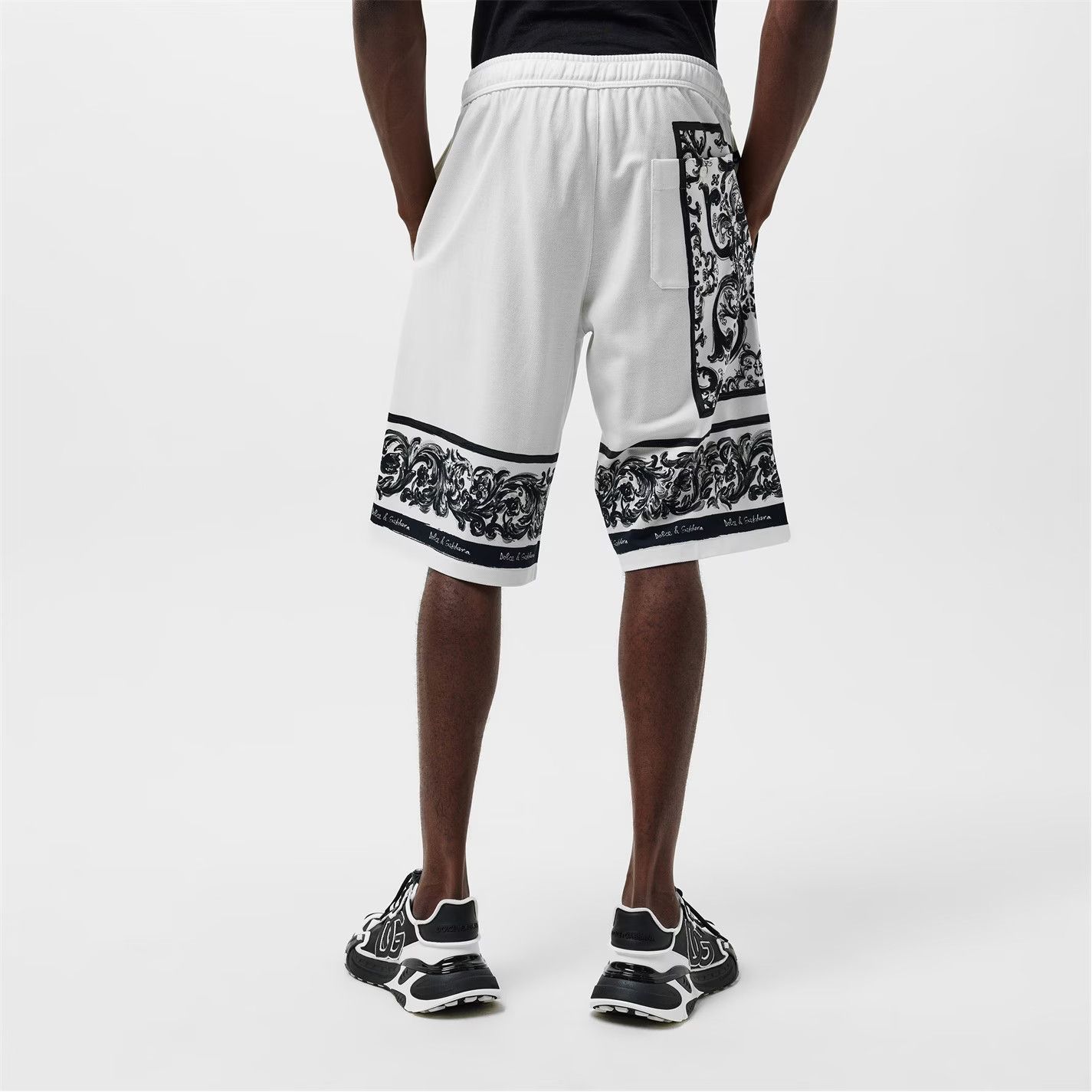 Dolce & Gabbana o1g2r1mq0426 Woven Tailored Fit Tracksuit Shorts Black/White Size US 32 / EU 48 - 4 Thumbnail