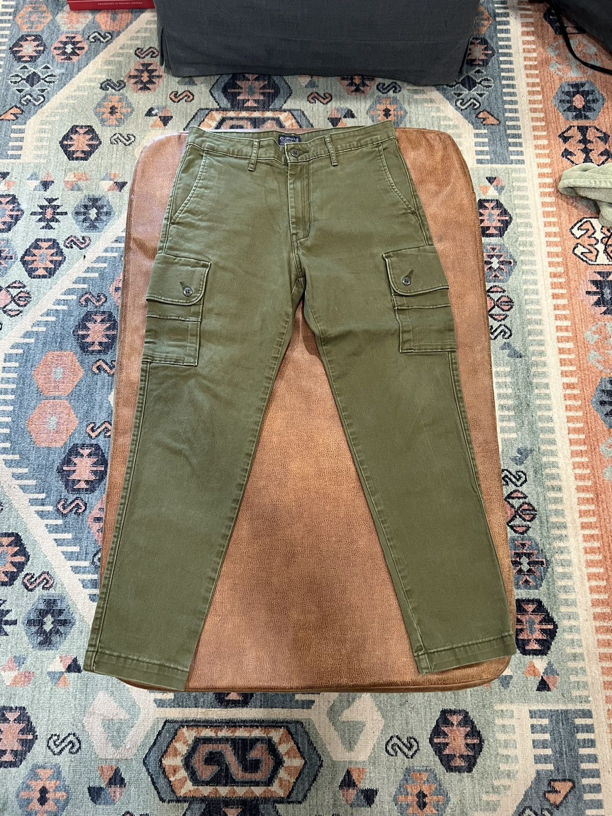Levi's Levi’s Slim Green Cargo Pants Size US 30 / EU 46 - 2 Thumbnail
