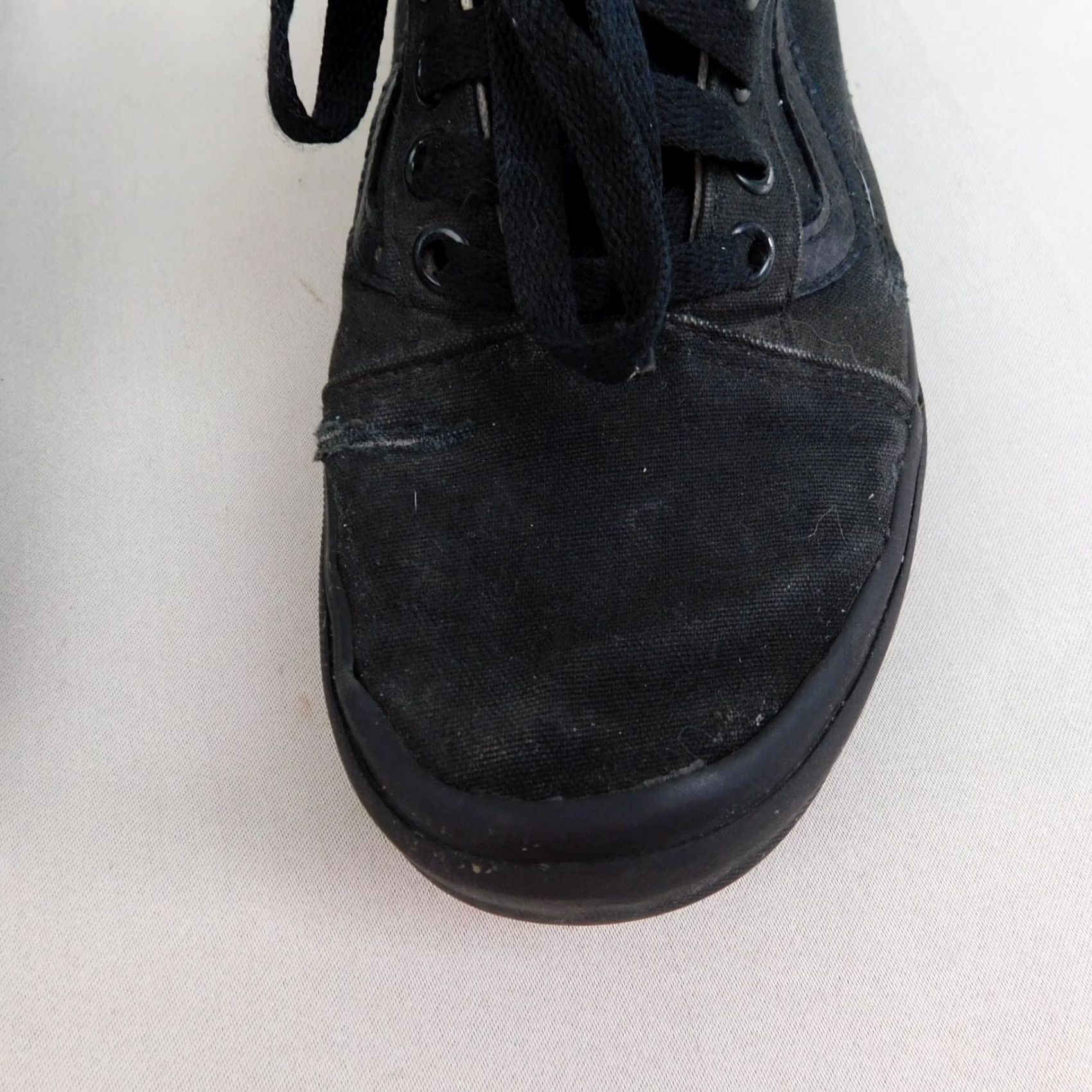 Vans VANS Classic Sneaker Shirt Unisex Adults Women’s 9 Men’s 7.5 Black 507698 Lace Up Low Top Sports Skateboard Walking Size US 9 / IT 39 - 5 Thumbnail