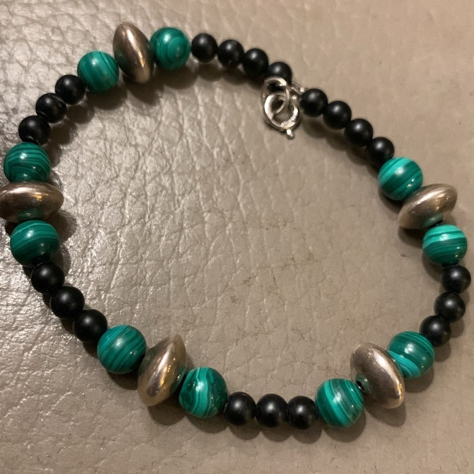 Vintage 925 Sterling silver,malachite and onyx beads bracelet Size ONE SIZE - 7 Thumbnail