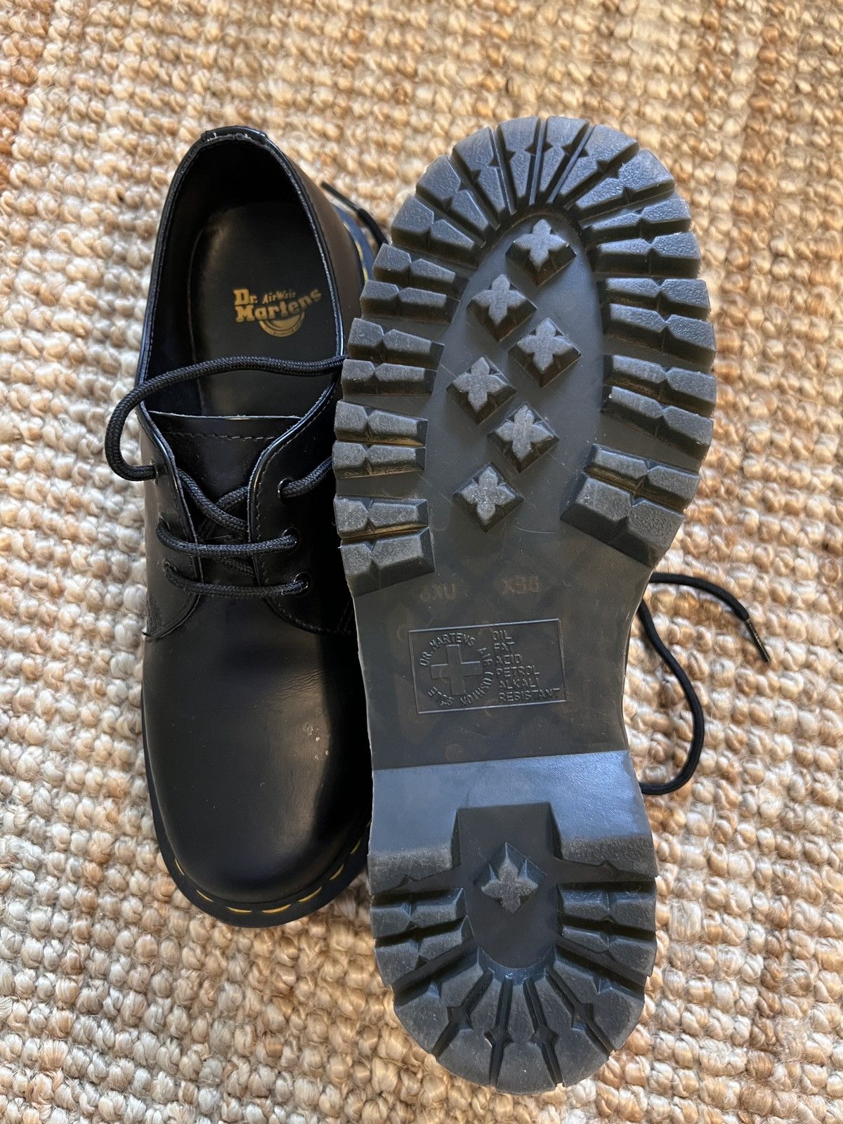 Dr. Martens Classic Dr Martens Oxford Shoes Size US 8 / EU 41 - 3 Thumbnail