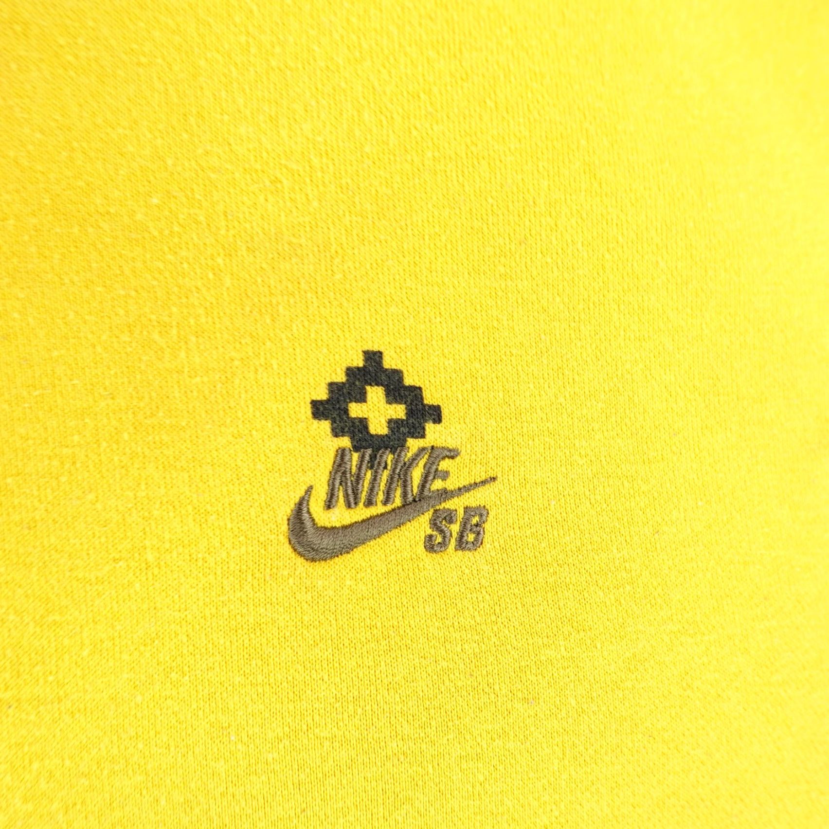 Nike NIKE Hoodie Mens Medium Yellow Black SB Icon Diamond Skateboarding Sweatshirt Pullover Hooded Pockets Regular 90s Concert Western Mens Size US M / EU 48-50 / 2 - 3 Thumbnail