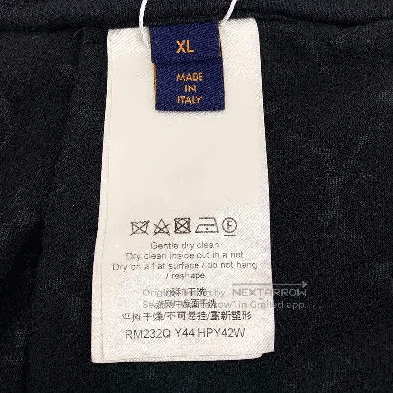 Louis Vuitton Louis Vuitton size xl 23 black logo dark embossed cotton dr Size US 28 / EU 44 - 6 Thumbnail