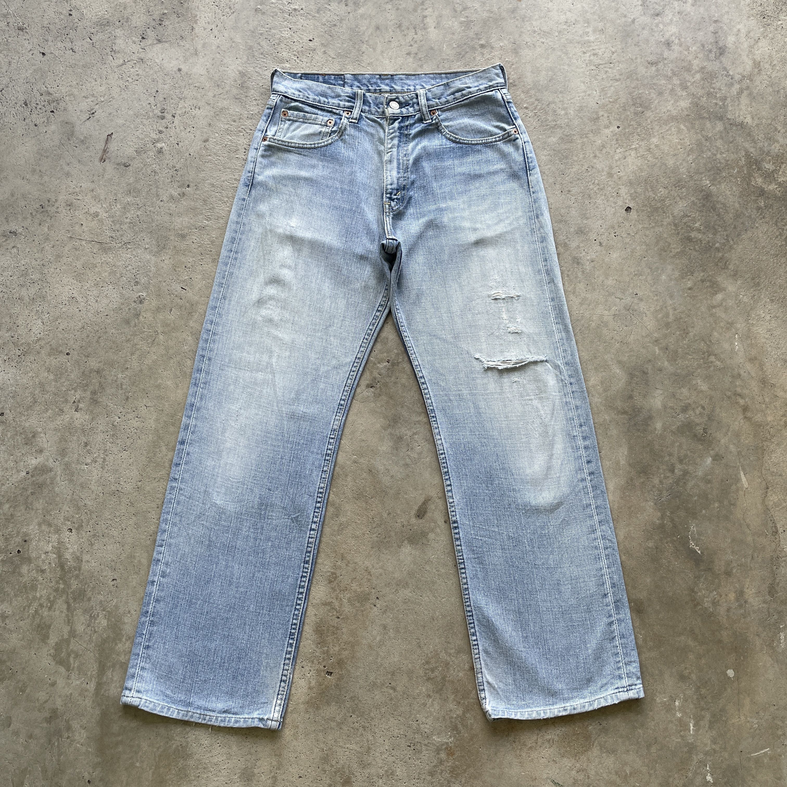 Levi's VINTAGE LEVI’S 534 FADED DISTRESSED LIGHTWASH DENIM PANTS Size US 30 / EU 46 - 2 Thumbnail