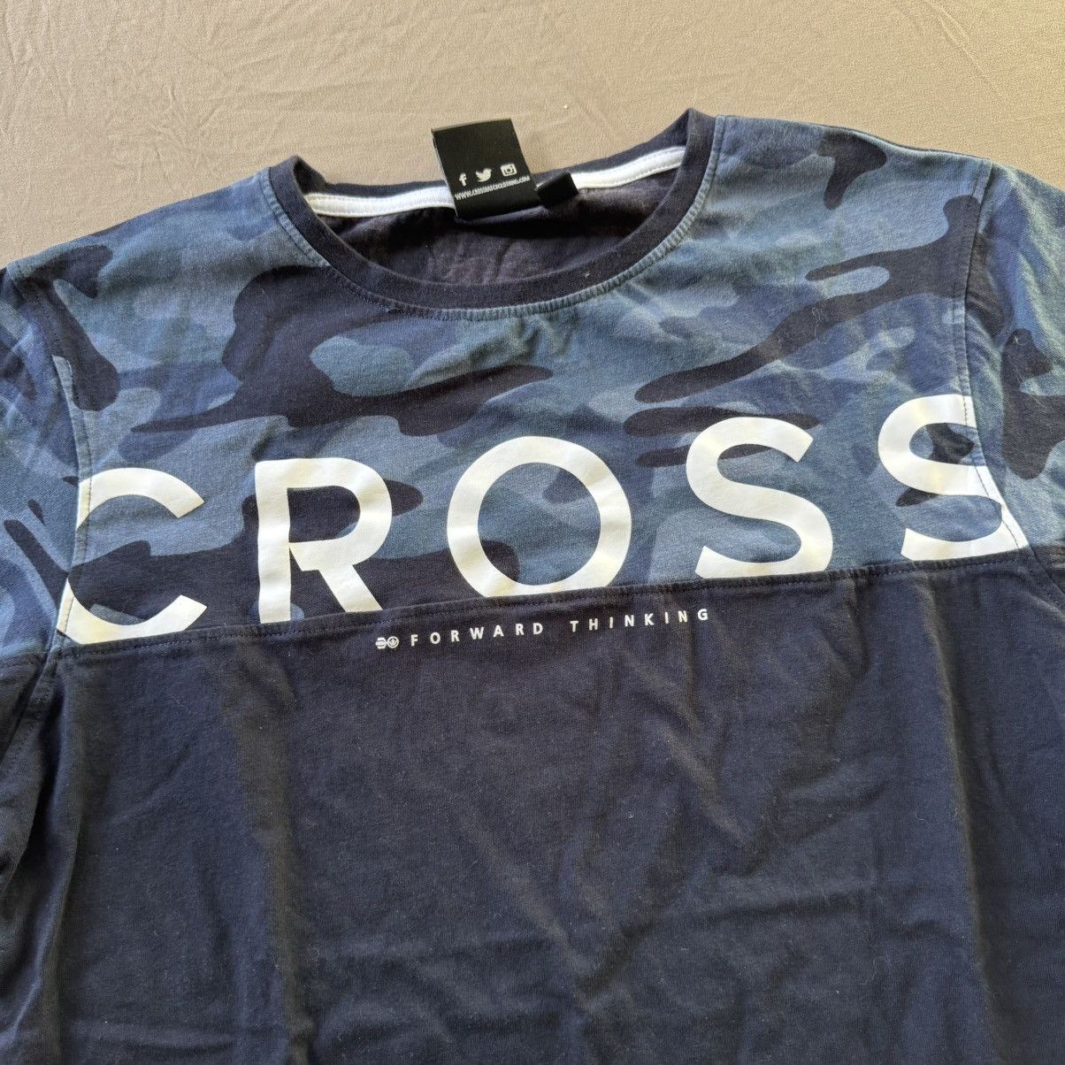 Other Cross Hatch Camo Graphic Tee Size US S / EU 44-46 / 1 - 4 Thumbnail