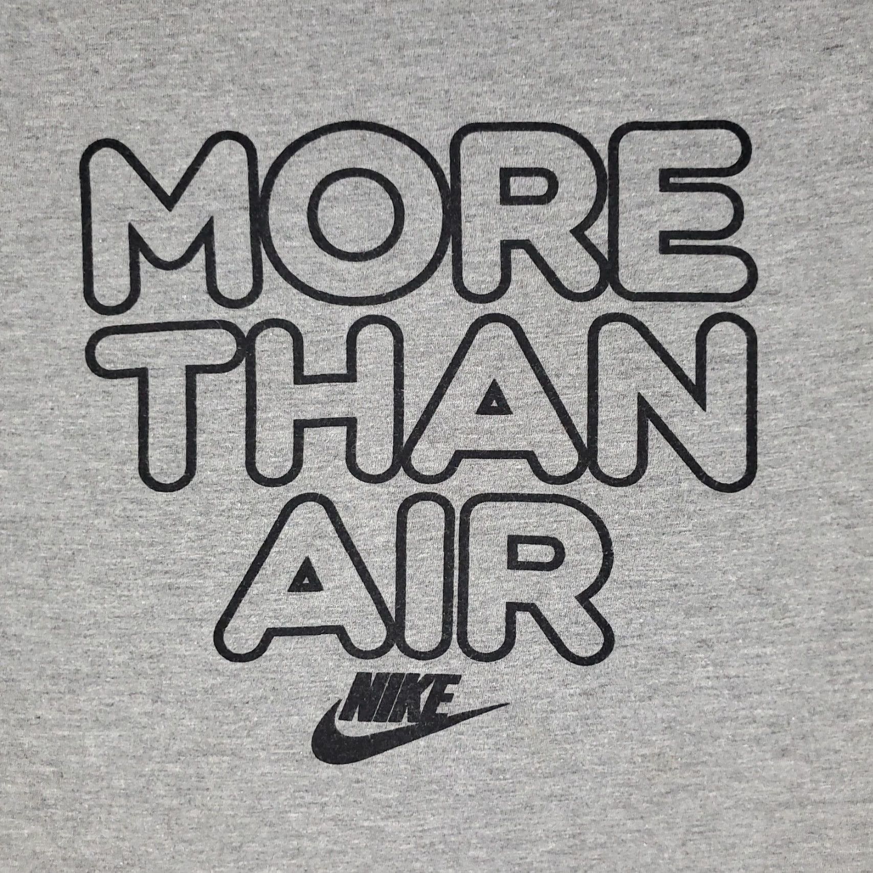 Nike Nike Shirt Mens Size Small Gray Swoosh Casual Short Sleeve Shirt Size US S / EU 44-46 / 1 - 2 Thumbnail