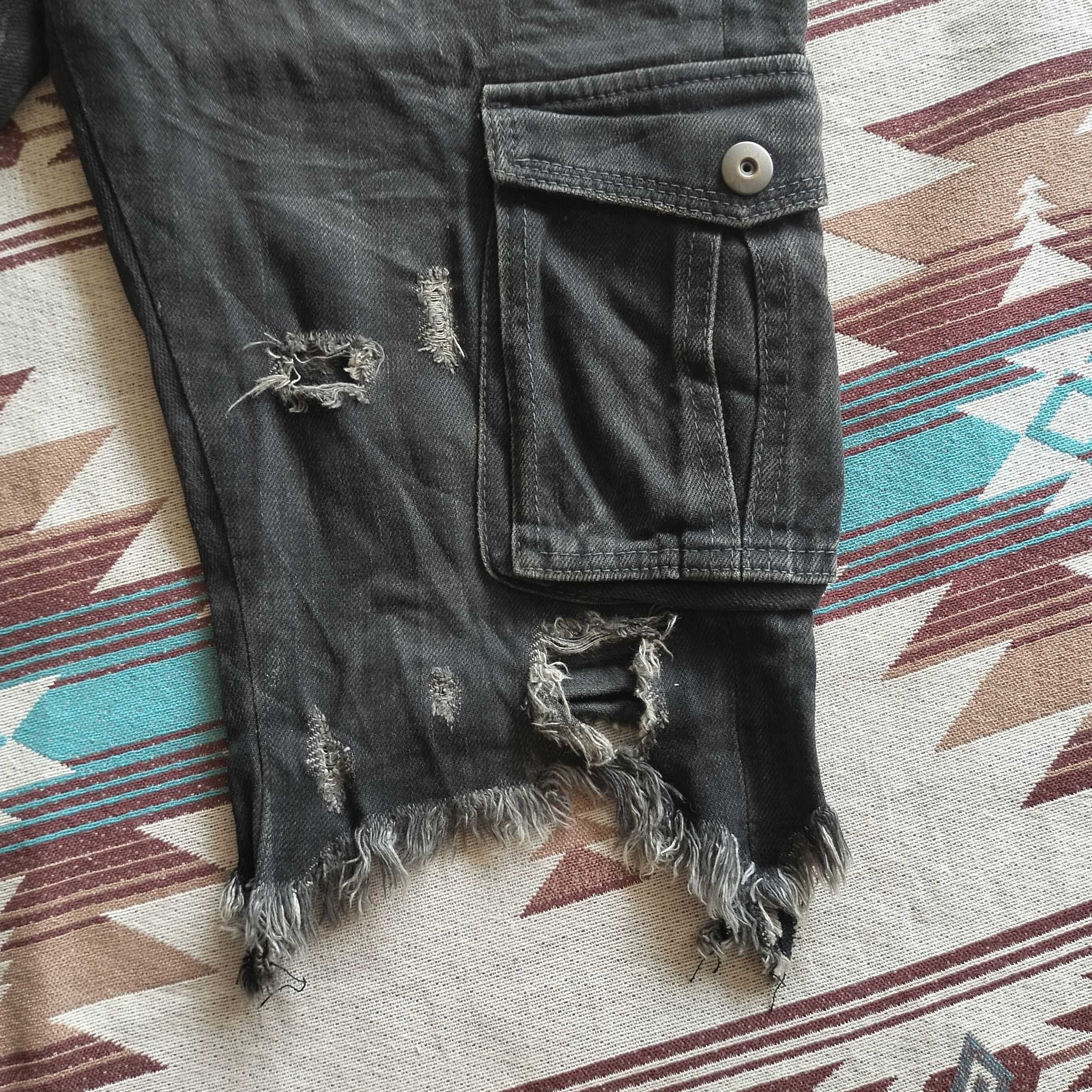 GOSTAR DE FUGA Fuga japan distressed cargo short denim Size US 33 - 5 Thumbnail