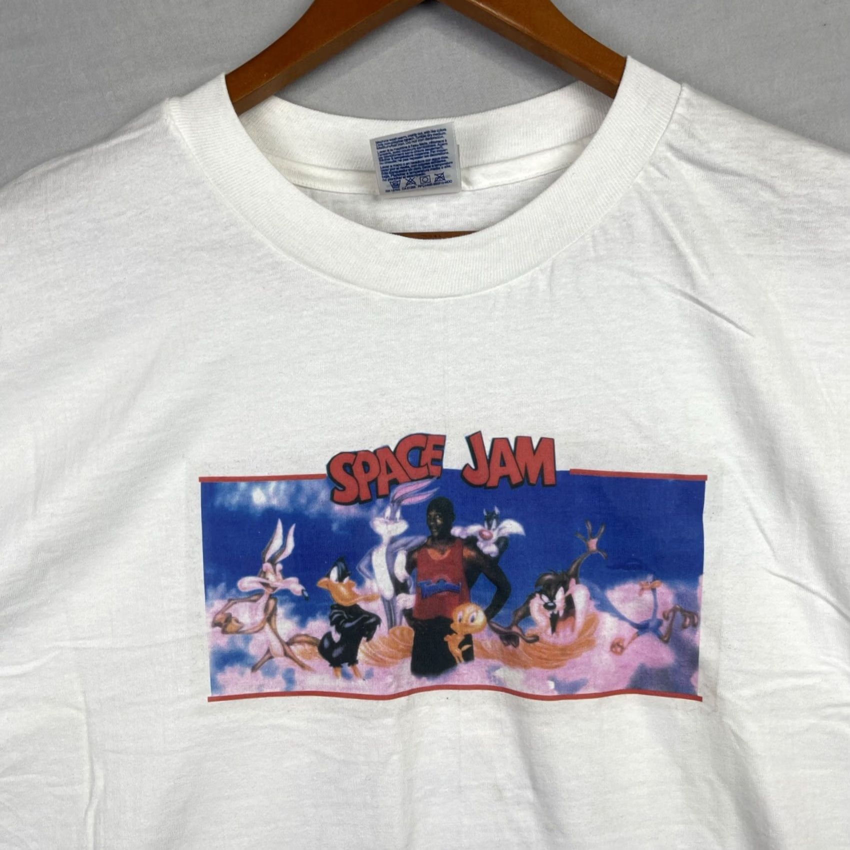 Hanes VINTAGE Space Jam Shirt Men XL Crew Neck White Cotton 90s Logo Graphic Print Hanes T-Shirt Size US XL / EU 56 / 4 - 3 Thumbnail
