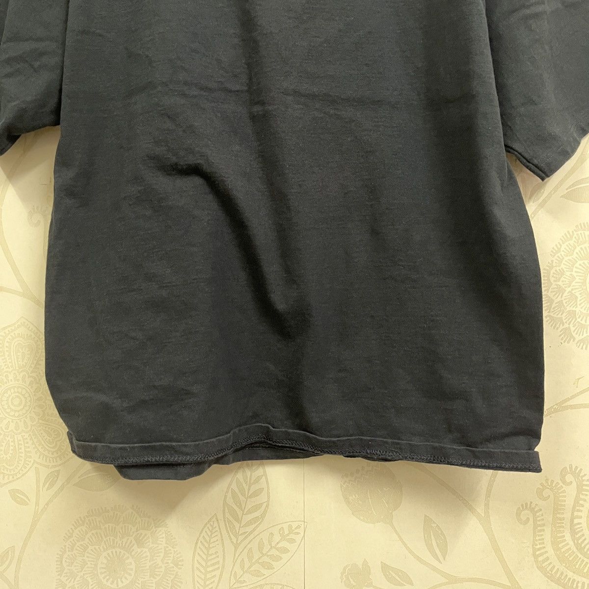 Disney Vintage Grails Mickey Mouse California Genius USA TShirt Size US L / EU 52-54 / 3 - 12 Thumbnail