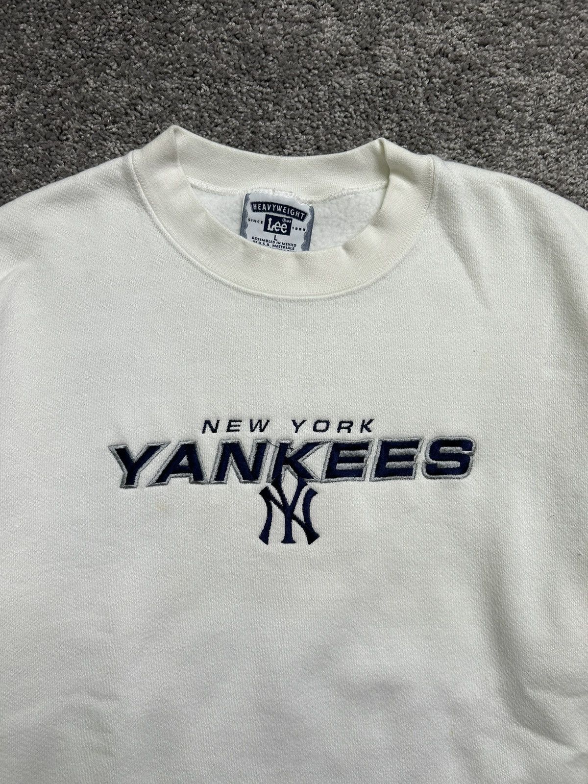 MLB × Vintage Vintage 90s MLB New York Yankees Baseball Embroider Crewneck Size US L / EU 52-54 / 3 - 2 Thumbnail