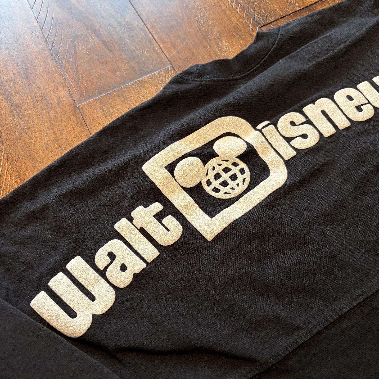 Disney Disney Walt Disney World Spirit Jersey Shirt Women XS Mickey Size XS / US 0-2 / IT 36-38 - 4 Thumbnail