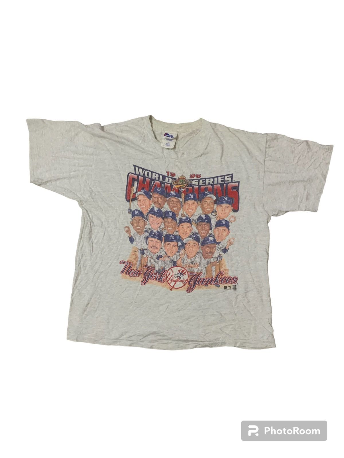 New York Yankees Vintage 1996 World Series Champions New York Yankees Tee Size US L / EU 52-54 / 3 - 1 Thumbnail