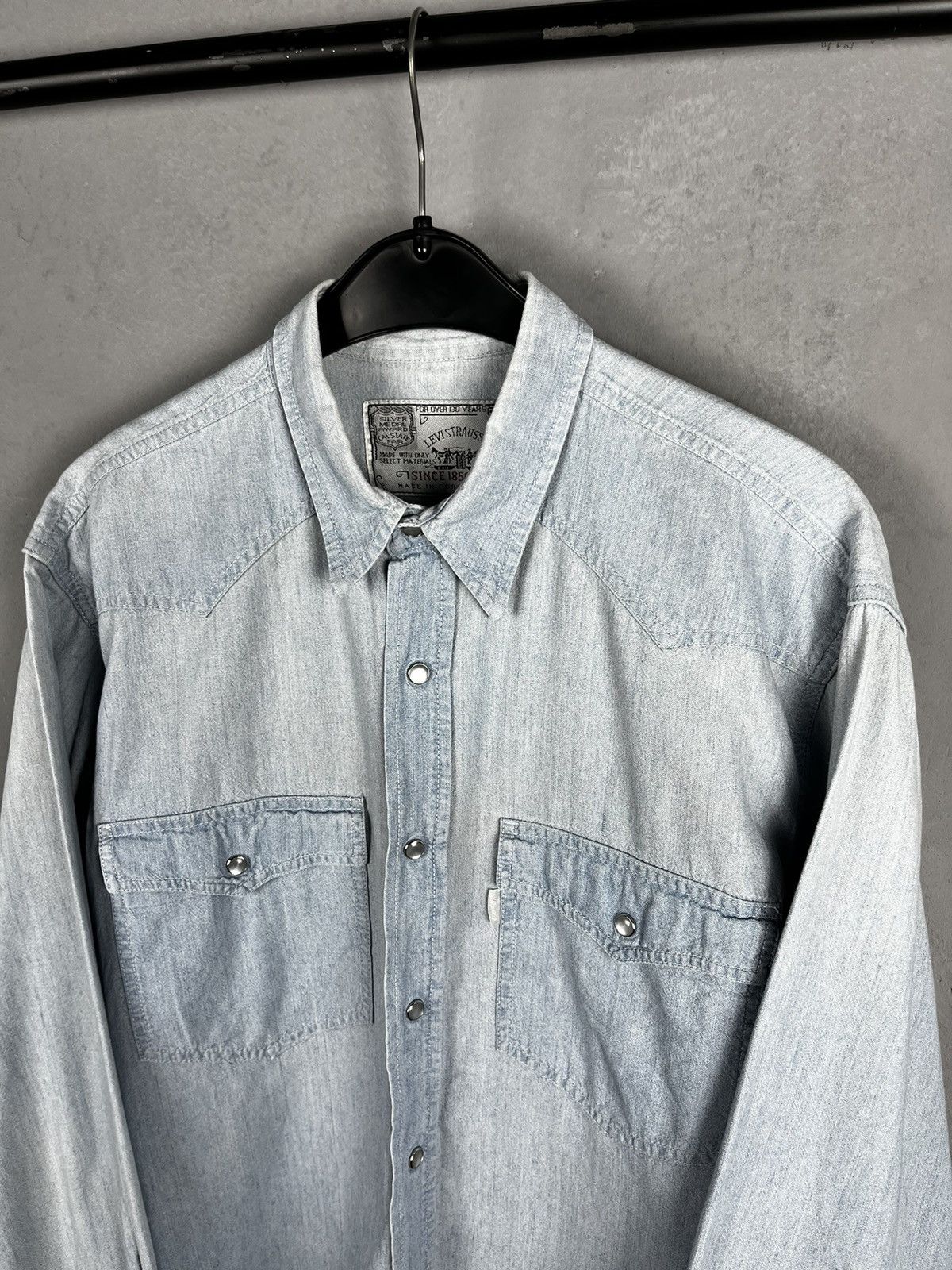 Levi's × Levi's Vintage Clothing × Vintage Levi’s denim shirt vintage 90s Size US M / EU 48-50 / 2 - 2 Thumbnail