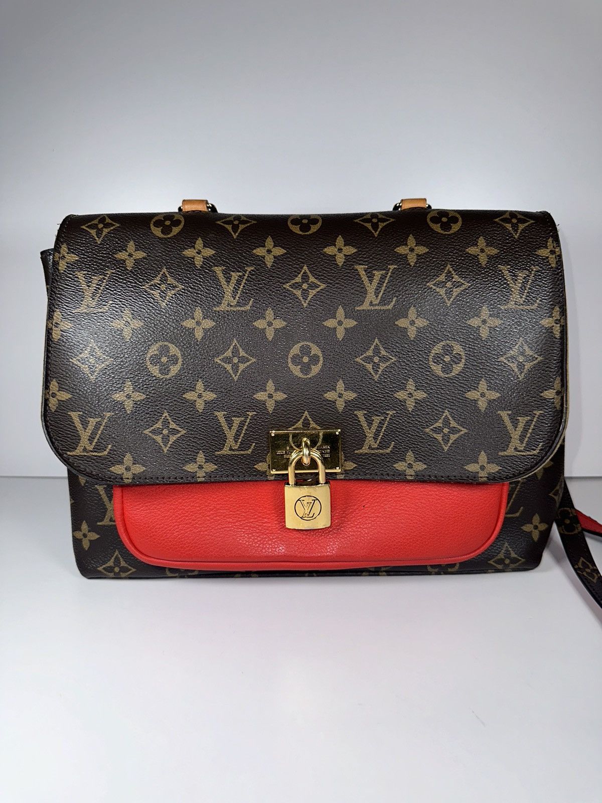Louis Vuitton Authentic Louis Vuitton Marignan Handbag in Monogram Canvas Size ONE SIZE - 1 Thumbnail