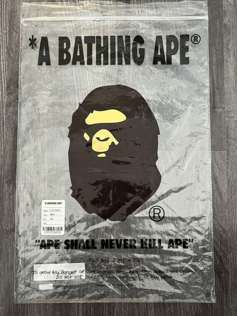 Bape GUANGZHOU Store Camo Shark Full Zip Hoodie (2025) Size US XXL / EU 58 / 5 - 8 Thumbnail