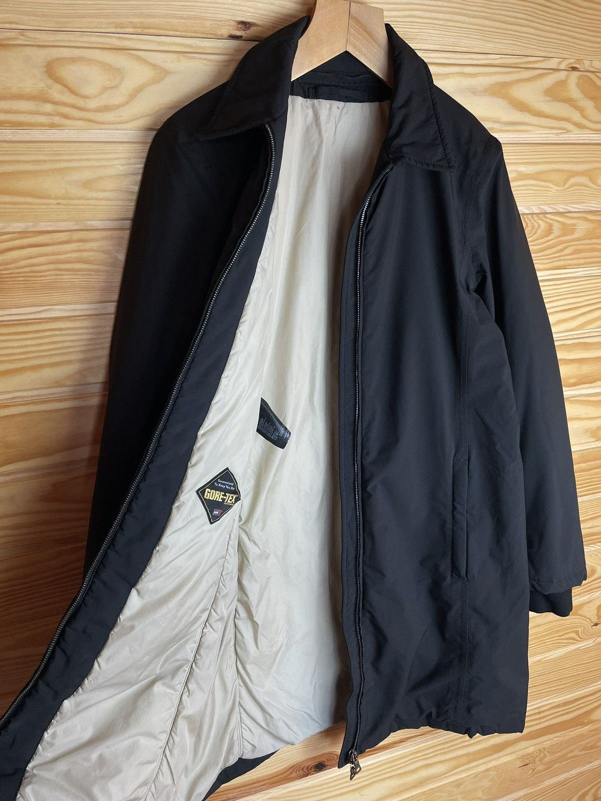 Prada × Vintage Vintage Prada Gore-Tex Long Coat Womens Size L / US 10 / IT 46 - 7 Thumbnail