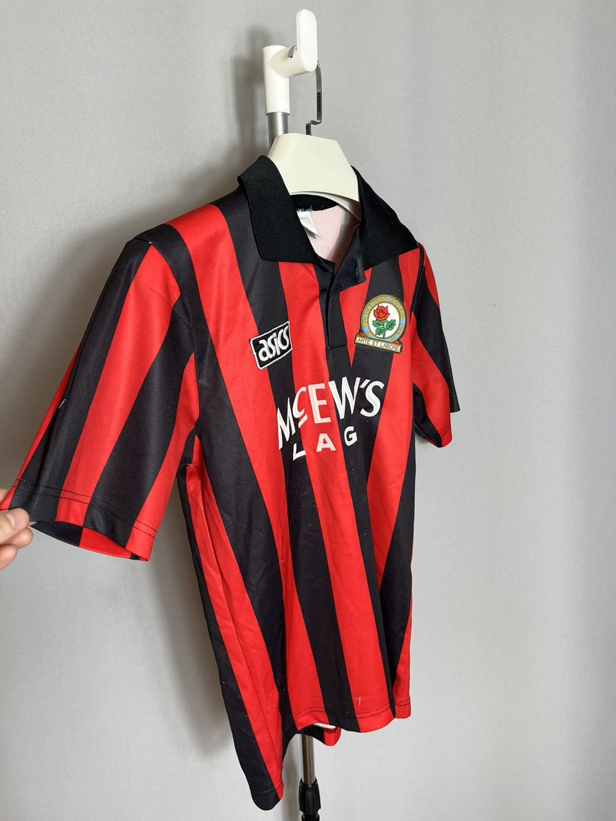 Asics 1992 - 1994 Blackburn Rovers away graeme le-saux jersey Size US S / EU 44-46 / 1 - 6 Thumbnail